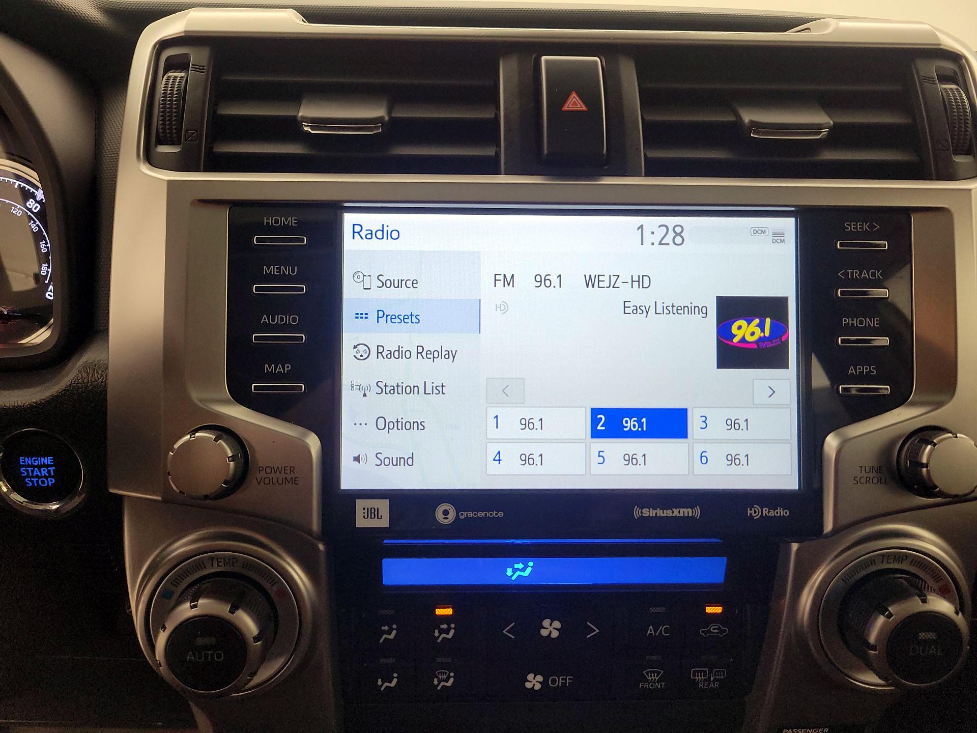 Thumbnail: 2023 Toyota 4Runner - 16