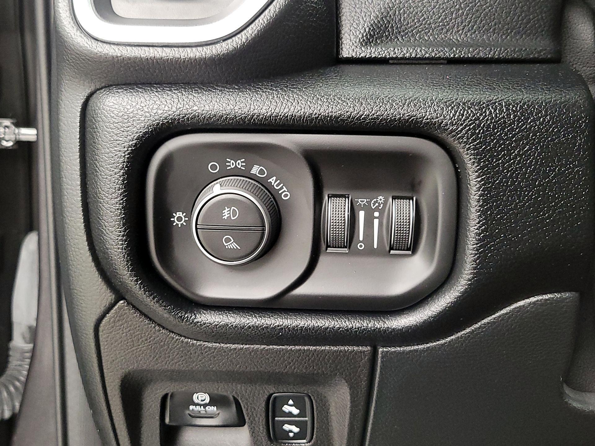 Thumbnail: 2022 RAM 1500 - 13