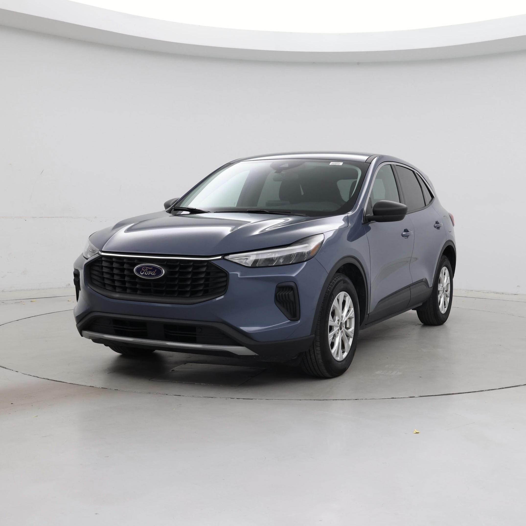 Thumbnail: 2023 Ford Escape - 4