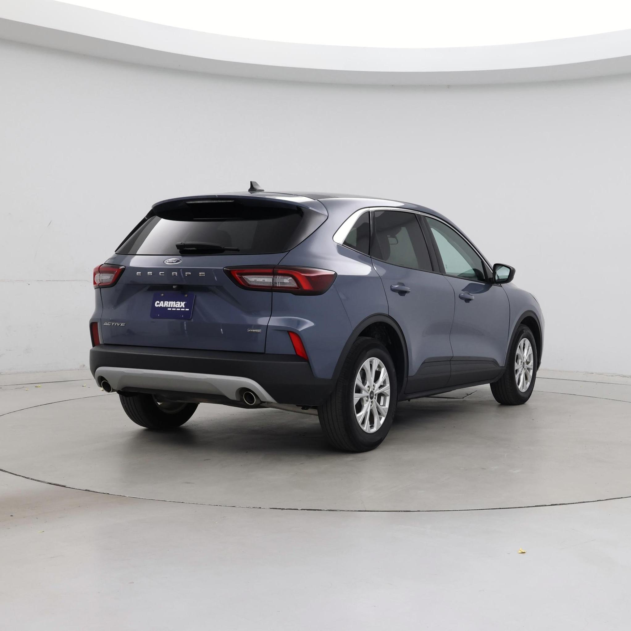 Thumbnail: 2023 Ford Escape - 8