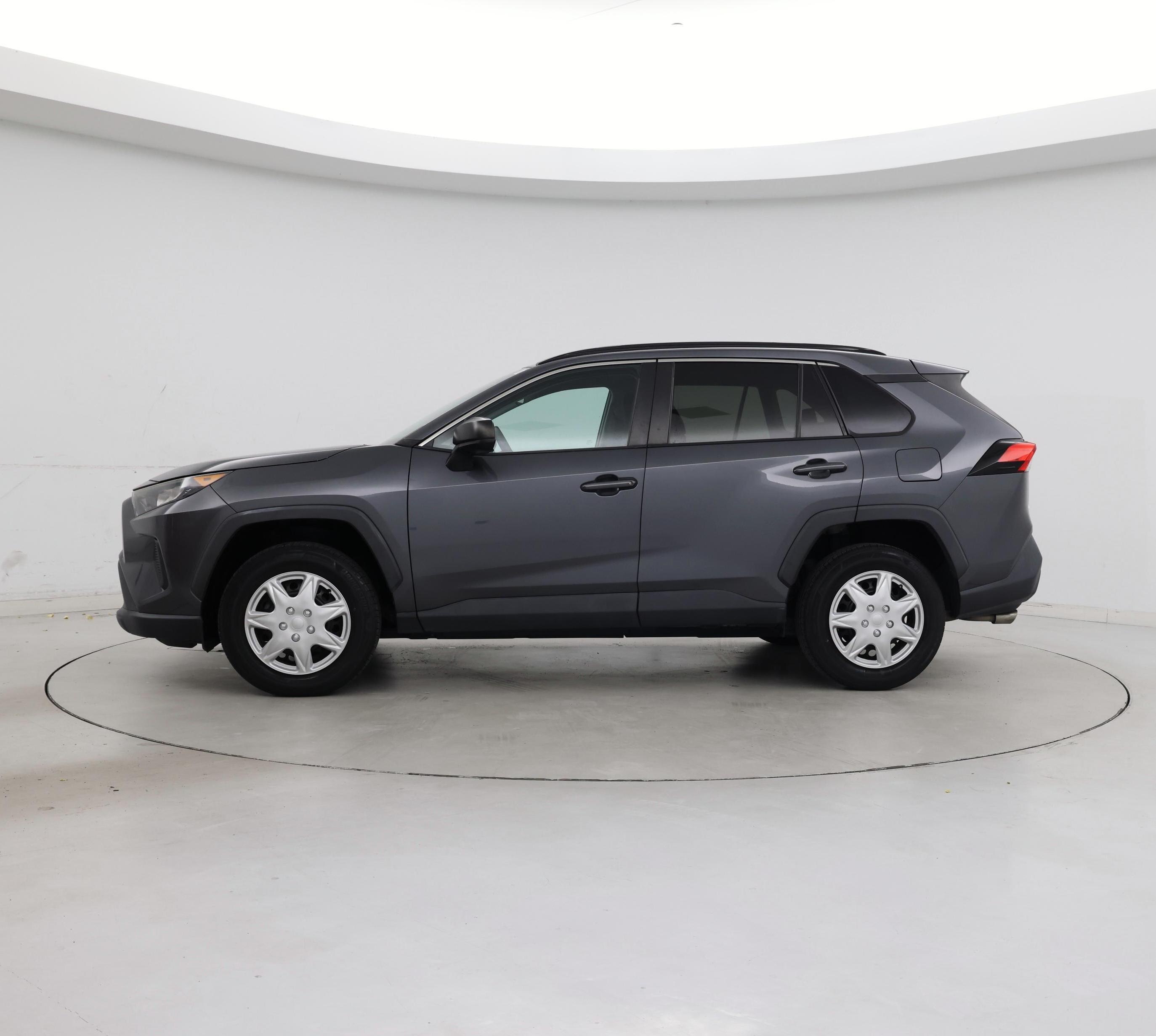 Thumbnail: 2020 Toyota RAV4 - 3