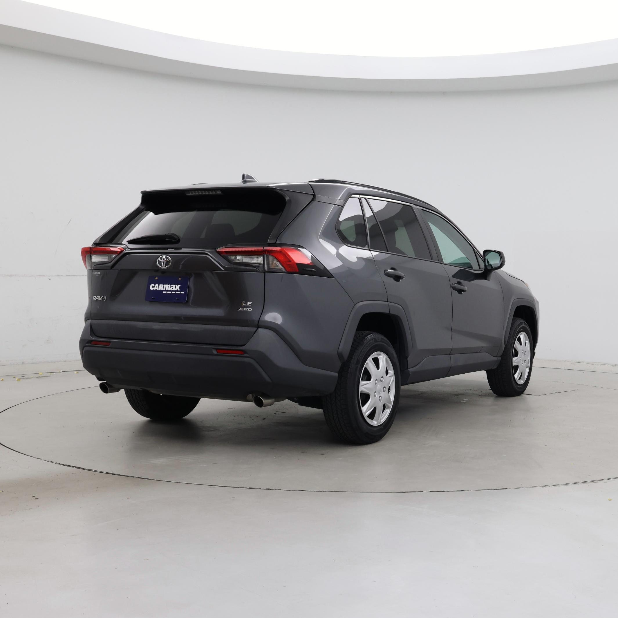 Thumbnail: 2020 Toyota RAV4 - 8
