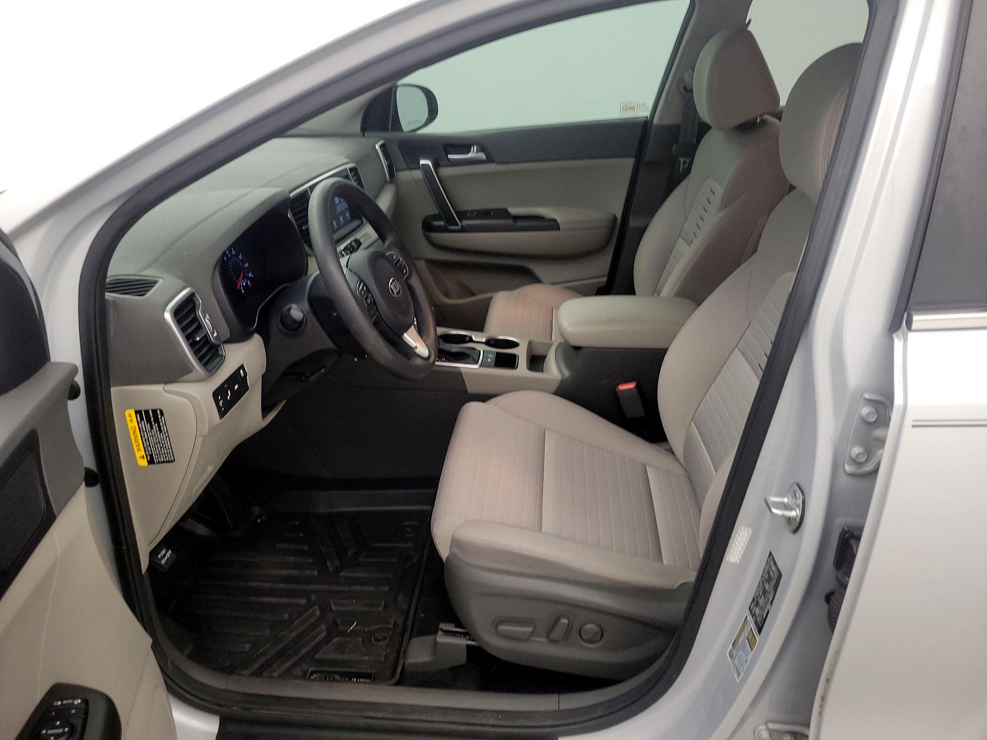 Thumbnail: 2018 Kia Sportage - 11