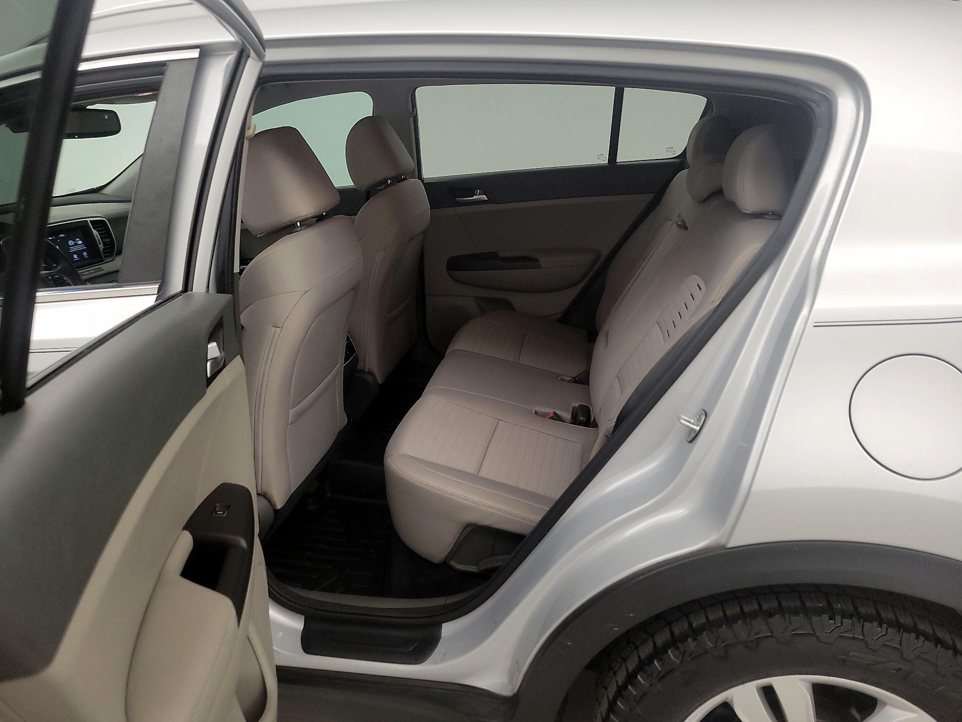 Thumbnail: 2018 Kia Sportage - 19