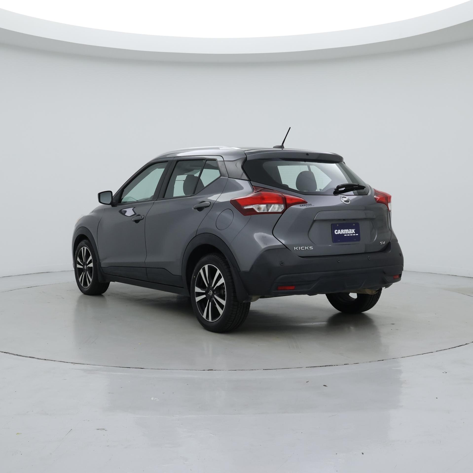 Thumbnail: 2020 Nissan Kicks - 2