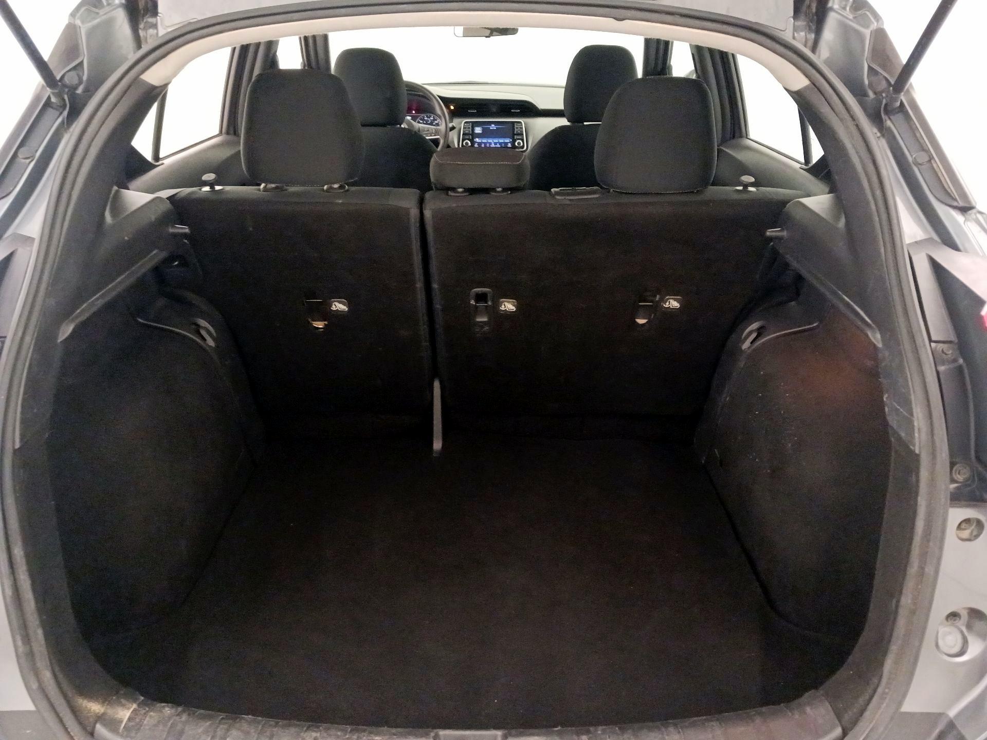 Thumbnail: 2020 Nissan Kicks - 19