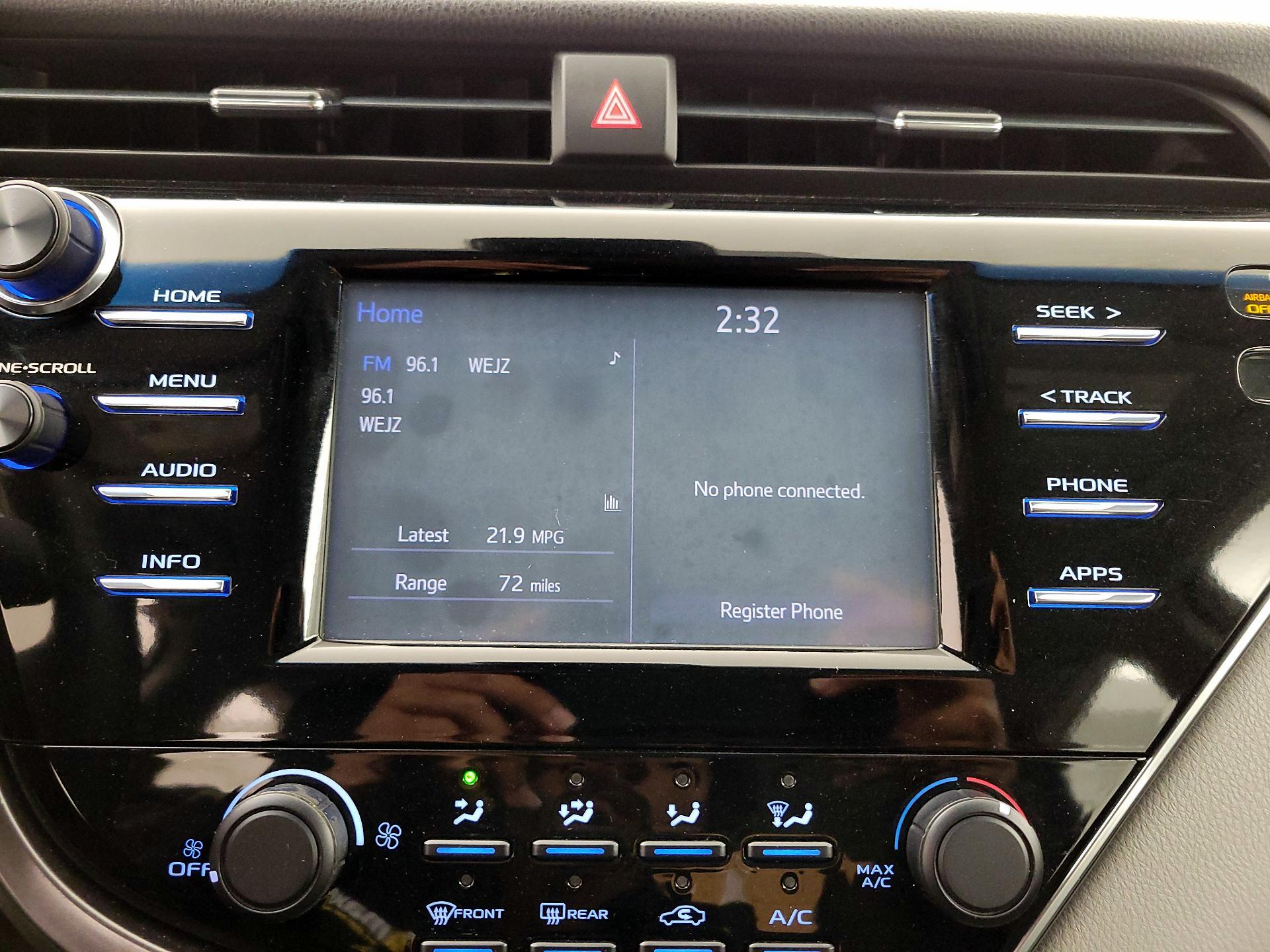 Thumbnail: 2018 Toyota Camry - 15