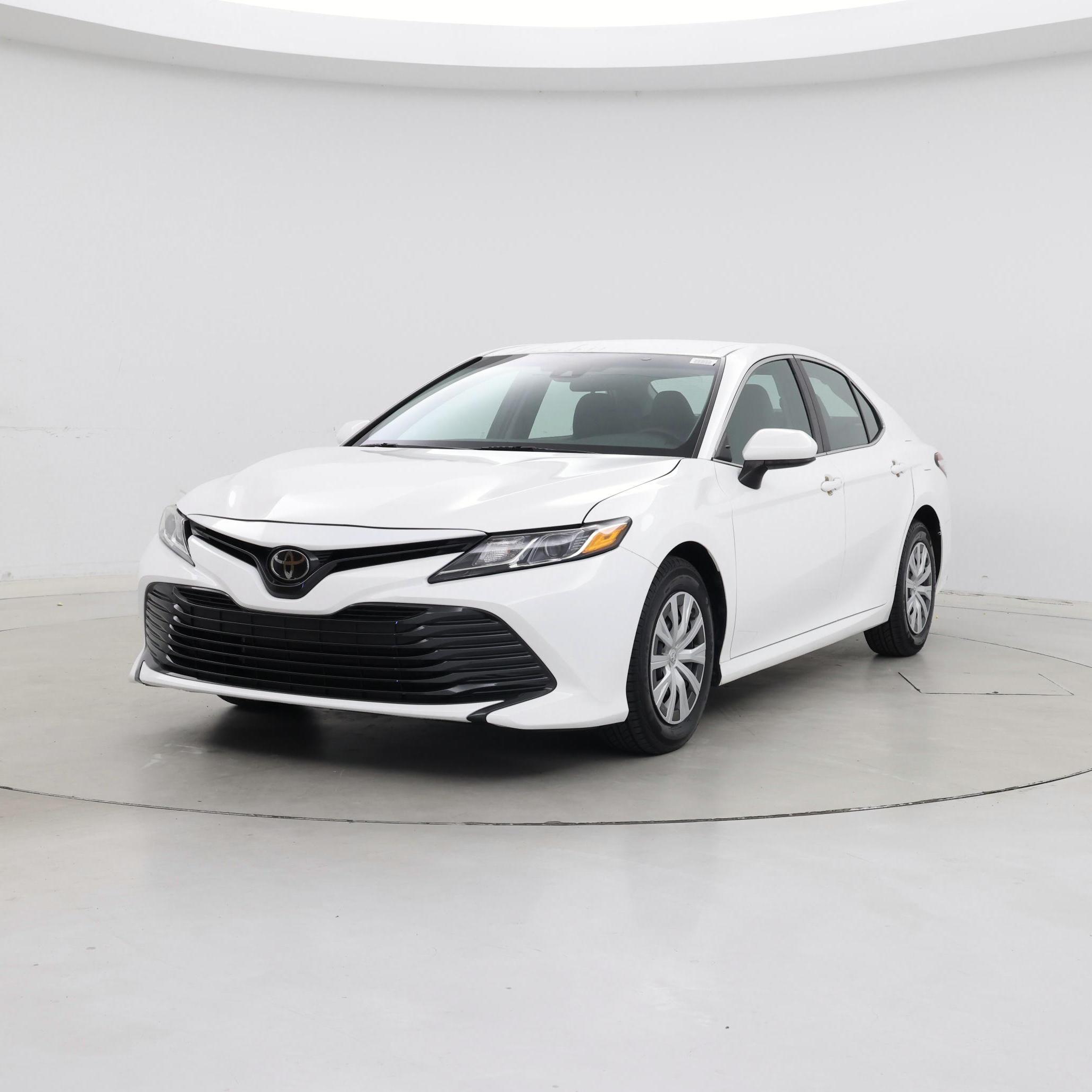 Thumbnail: 2018 Toyota Camry - 4