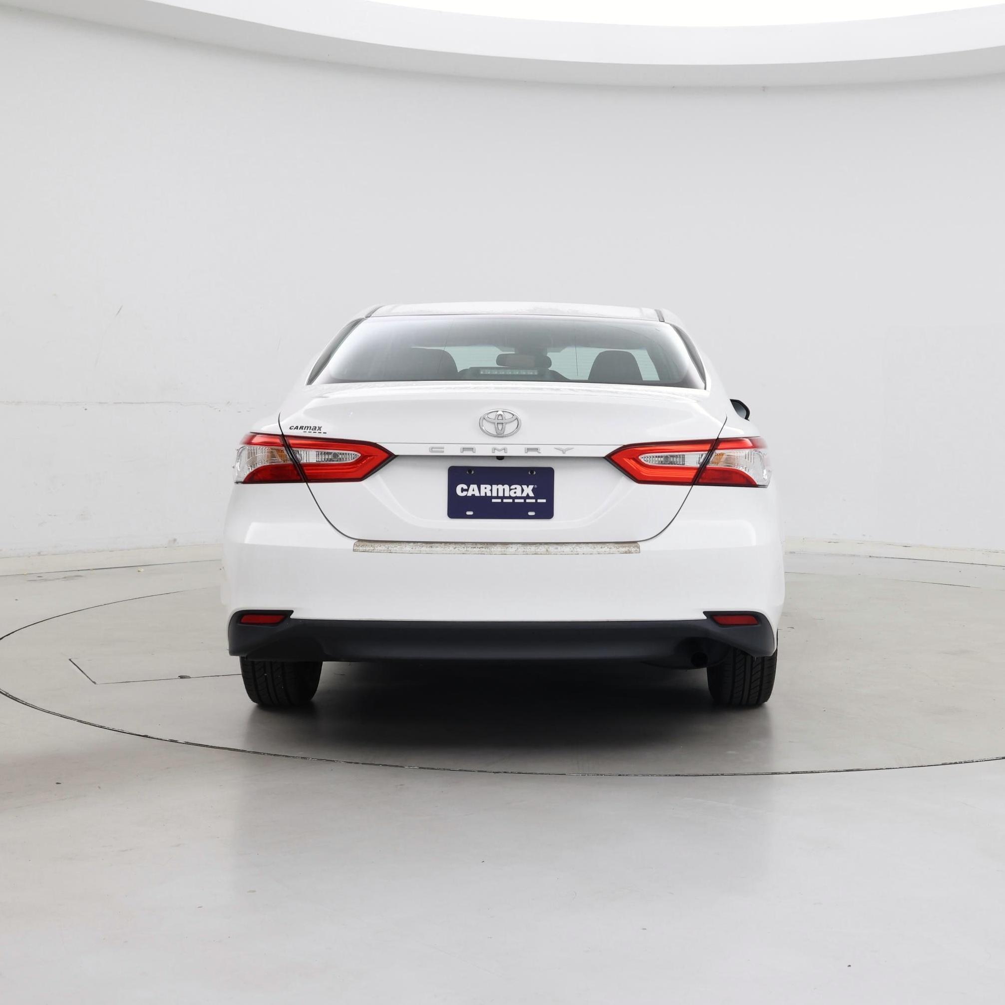 Thumbnail: 2018 Toyota Camry - 6