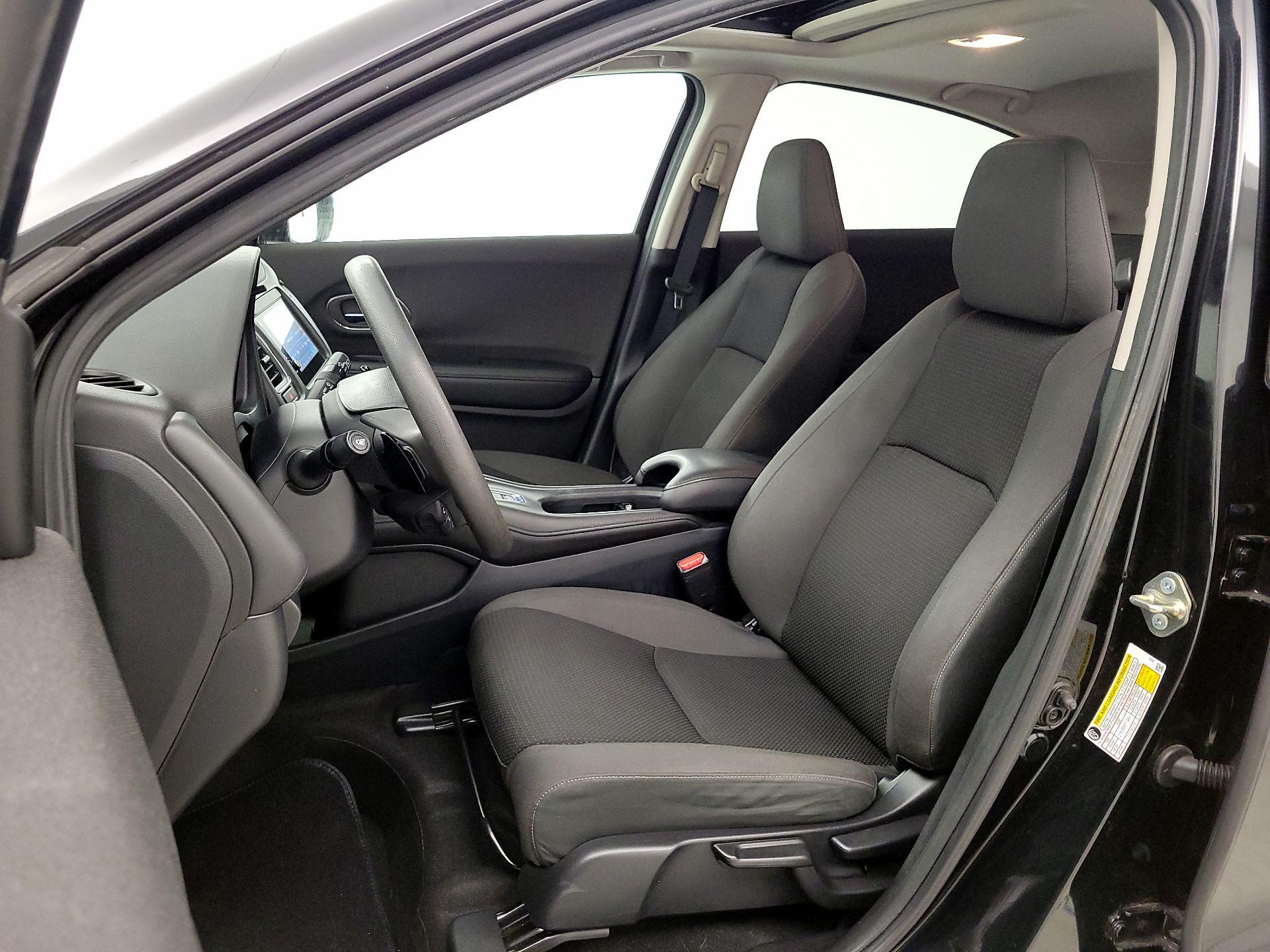 Thumbnail: 2019 Honda HR-V - 11