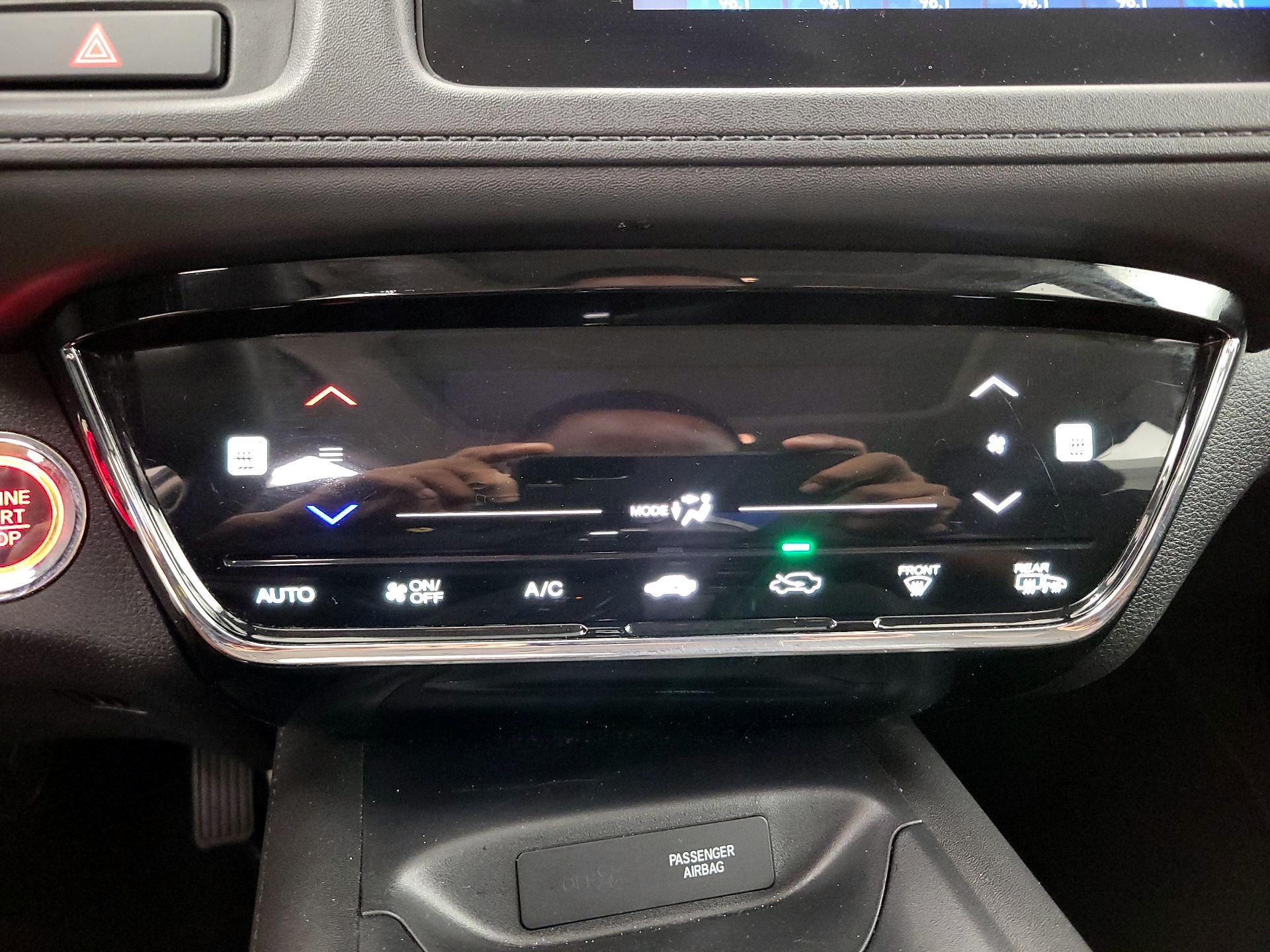 Thumbnail: 2019 Honda HR-V - 16