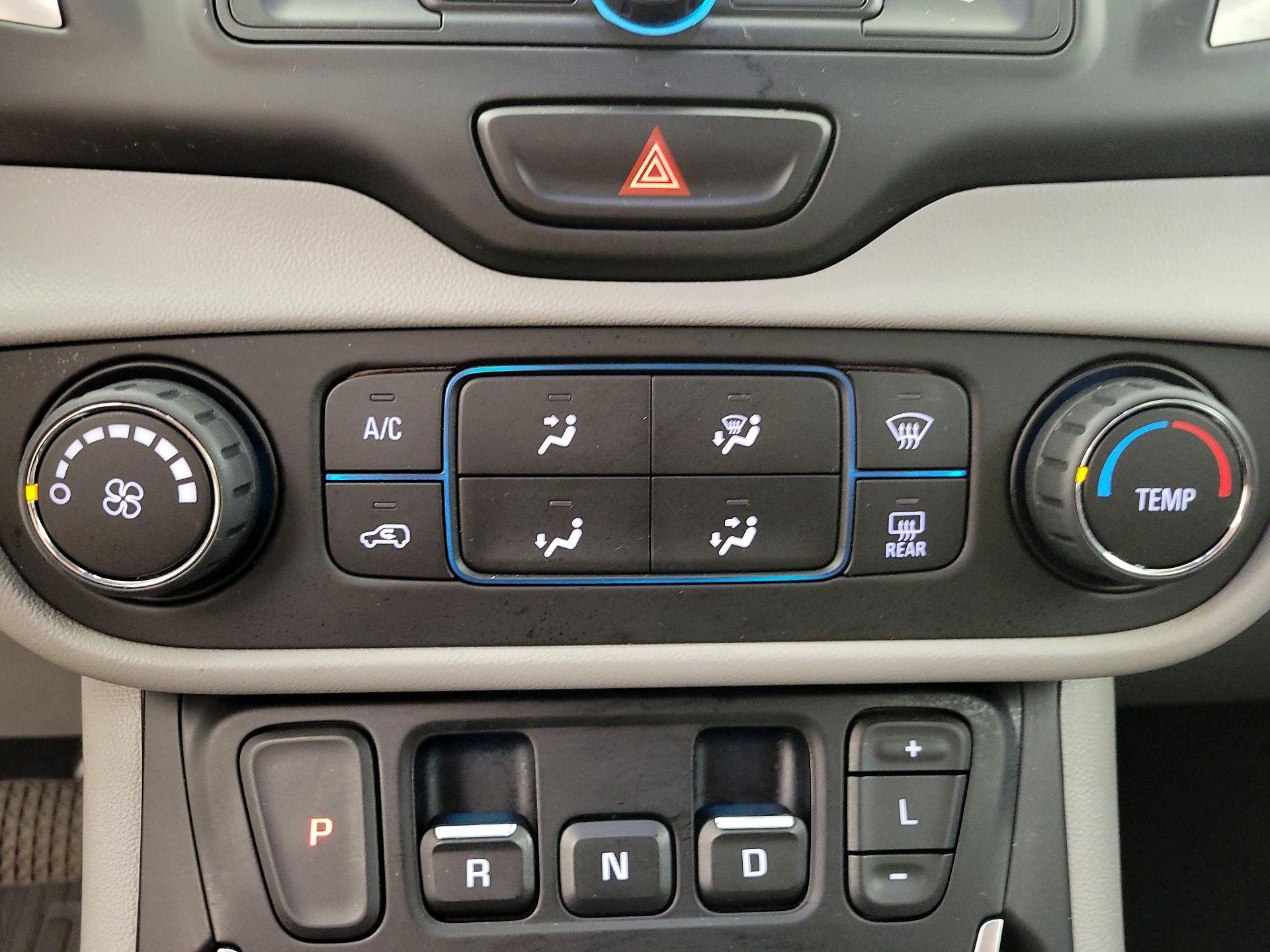 Thumbnail: 2019 GMC Terrain - 16