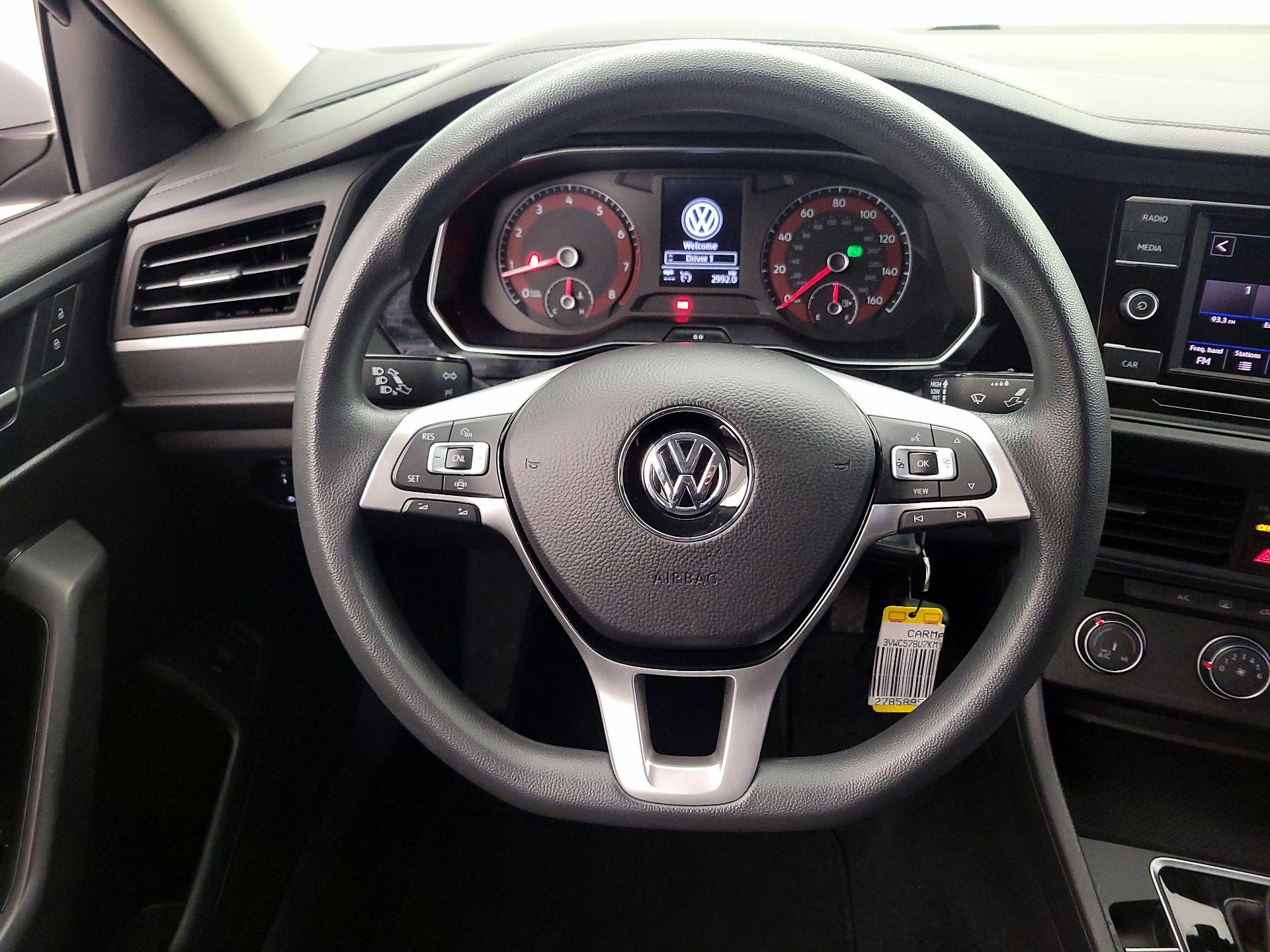 Thumbnail: 2019 Volkswagen Jetta - 10