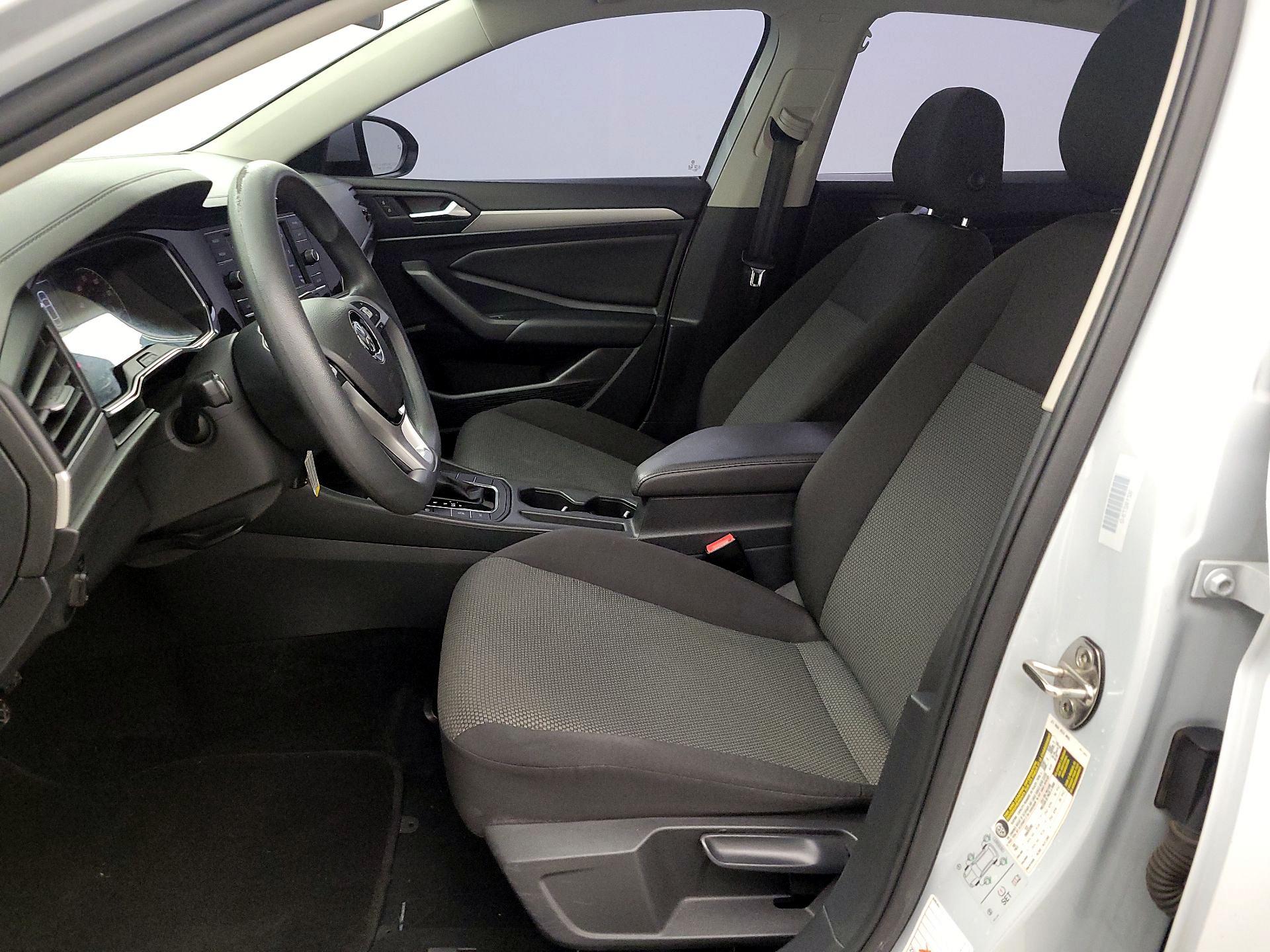 Thumbnail: 2019 Volkswagen Jetta - 11