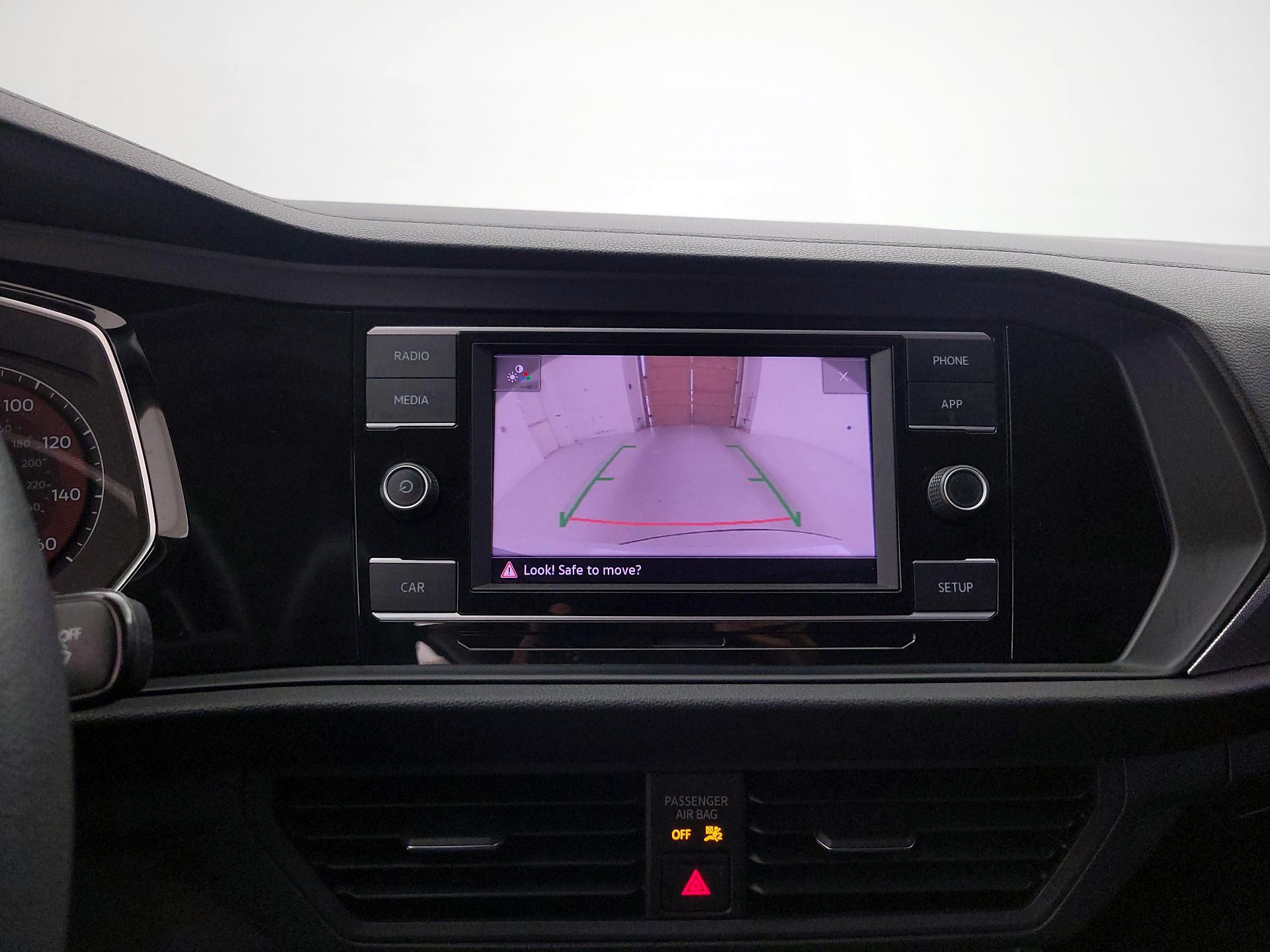 Thumbnail: 2019 Volkswagen Jetta - 14