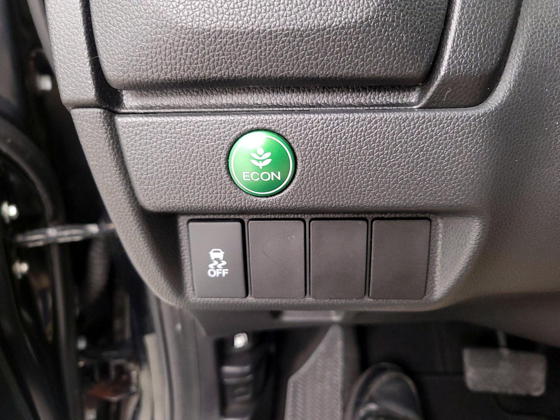 Thumbnail: 2016 Honda Fit - 13