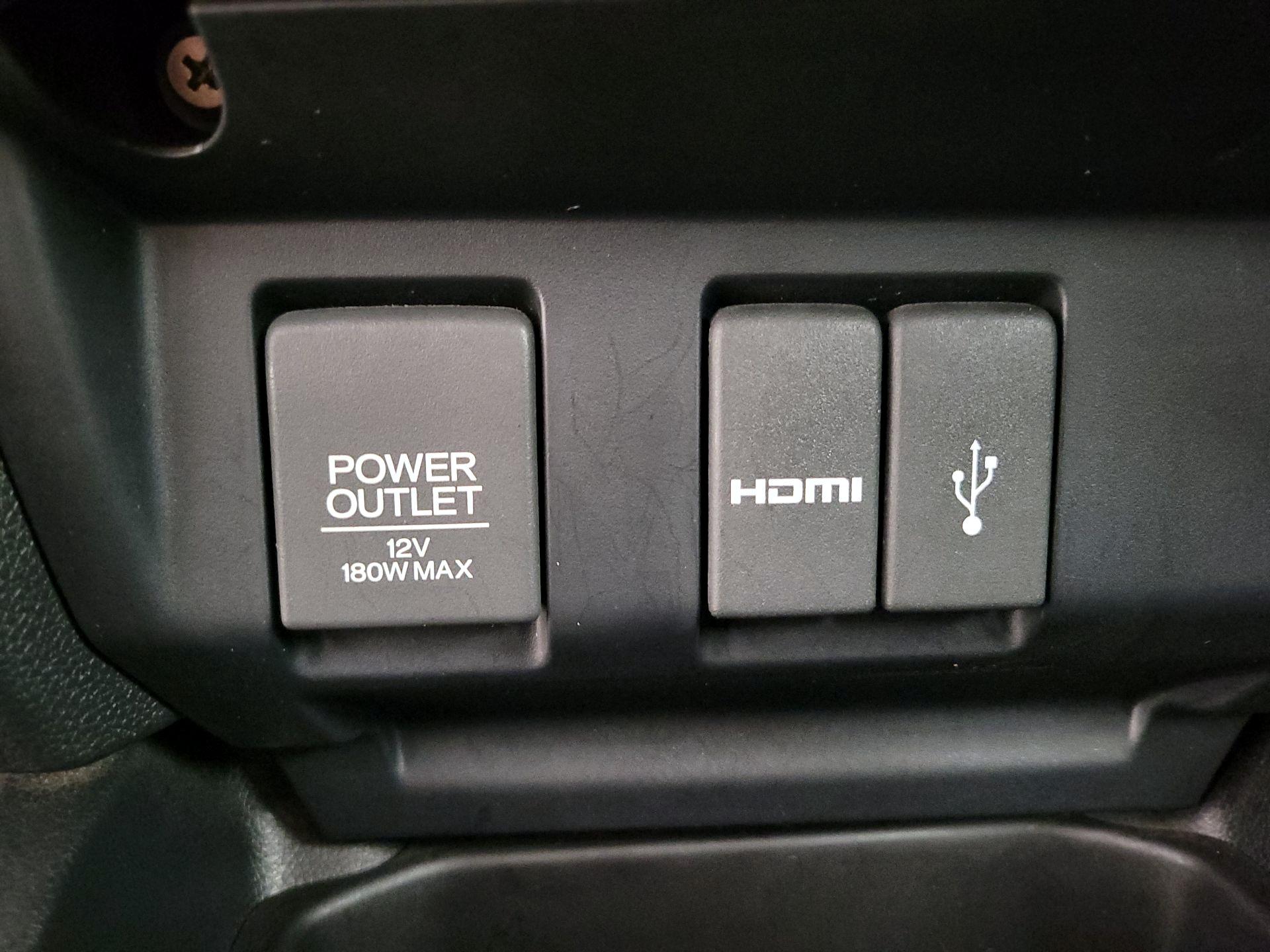 Thumbnail: 2016 Honda Fit - 18