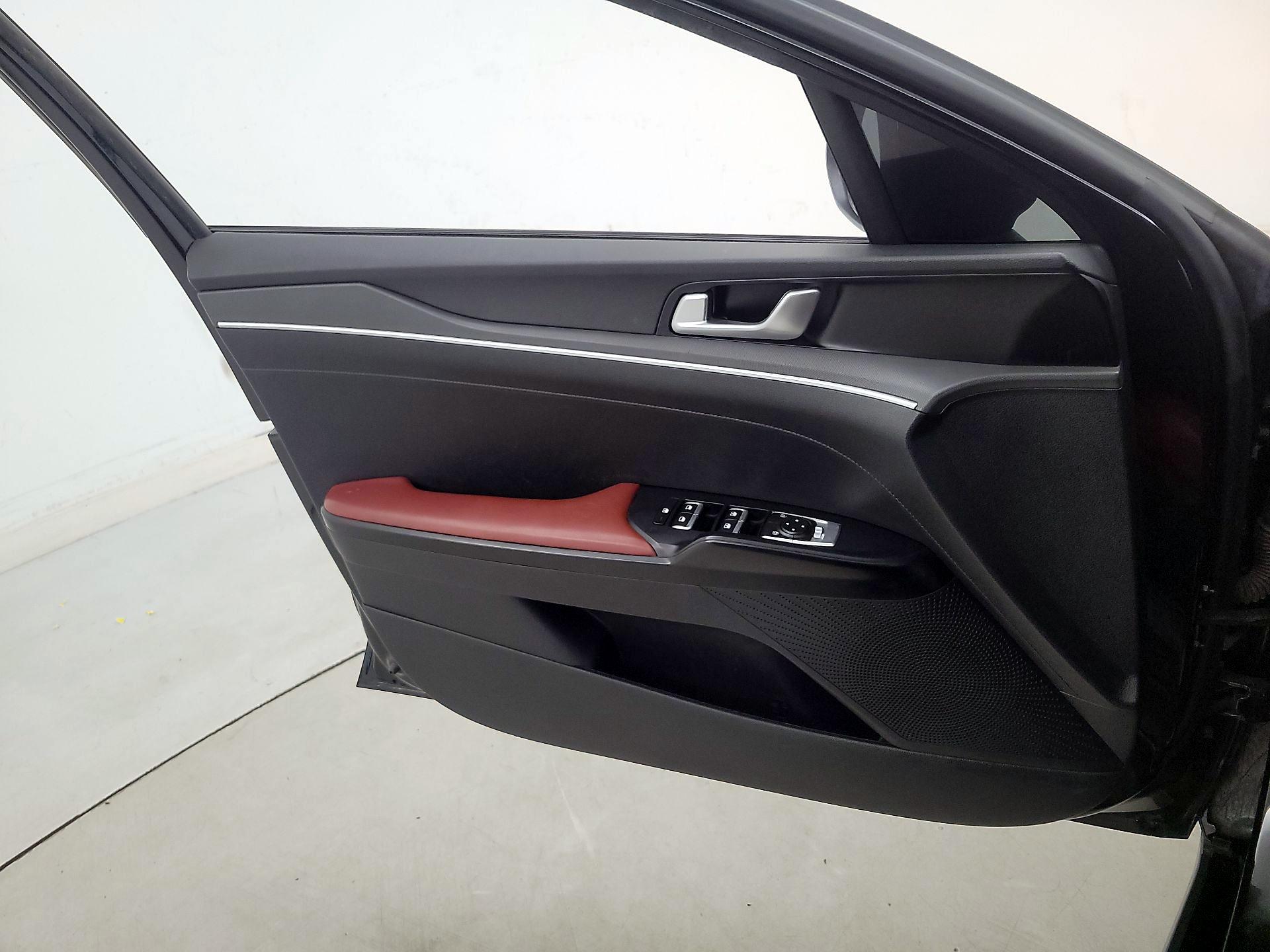 Thumbnail: 2023 Kia K5 - 12