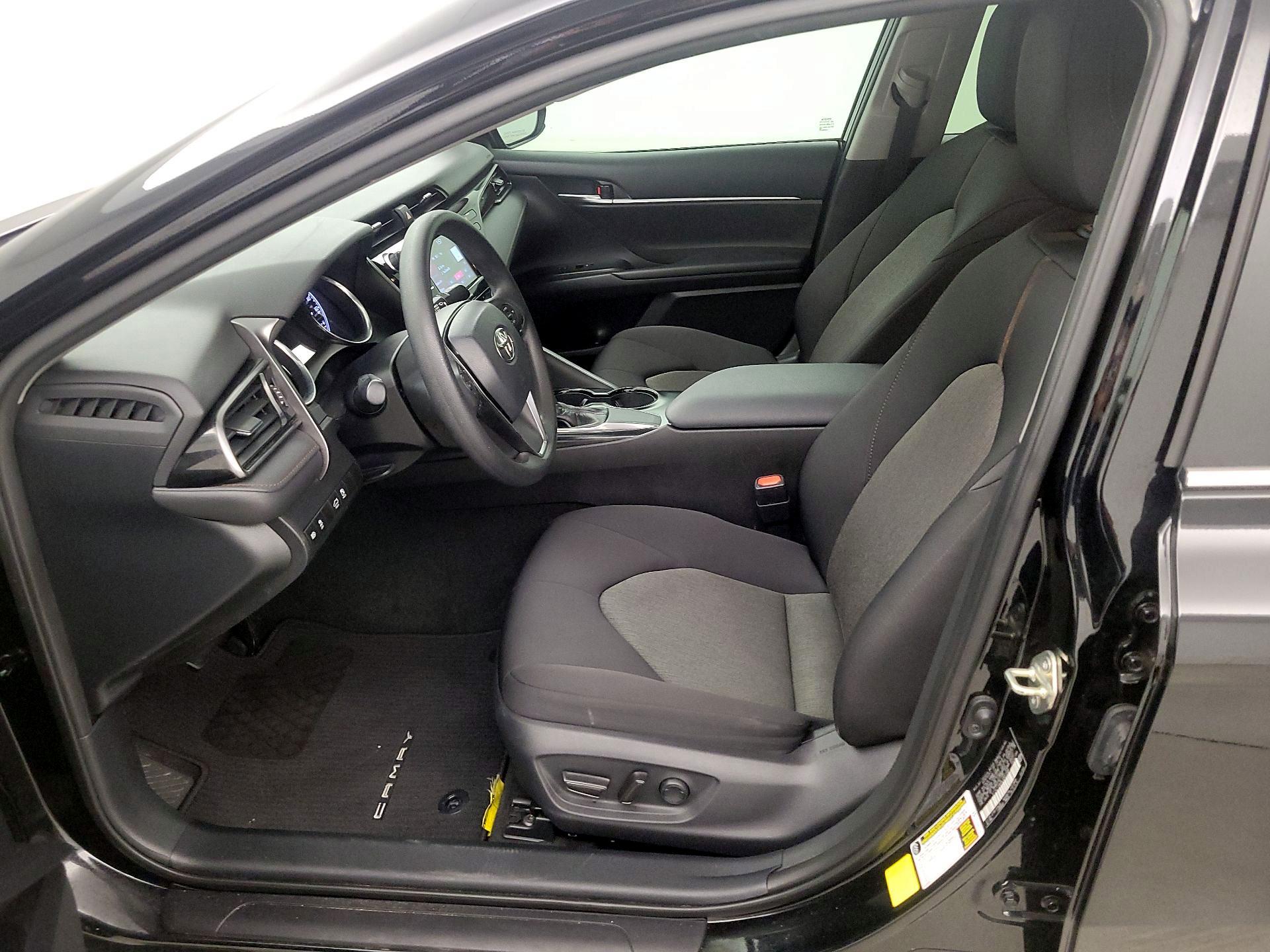 Thumbnail: 2020 Toyota Camry - 11