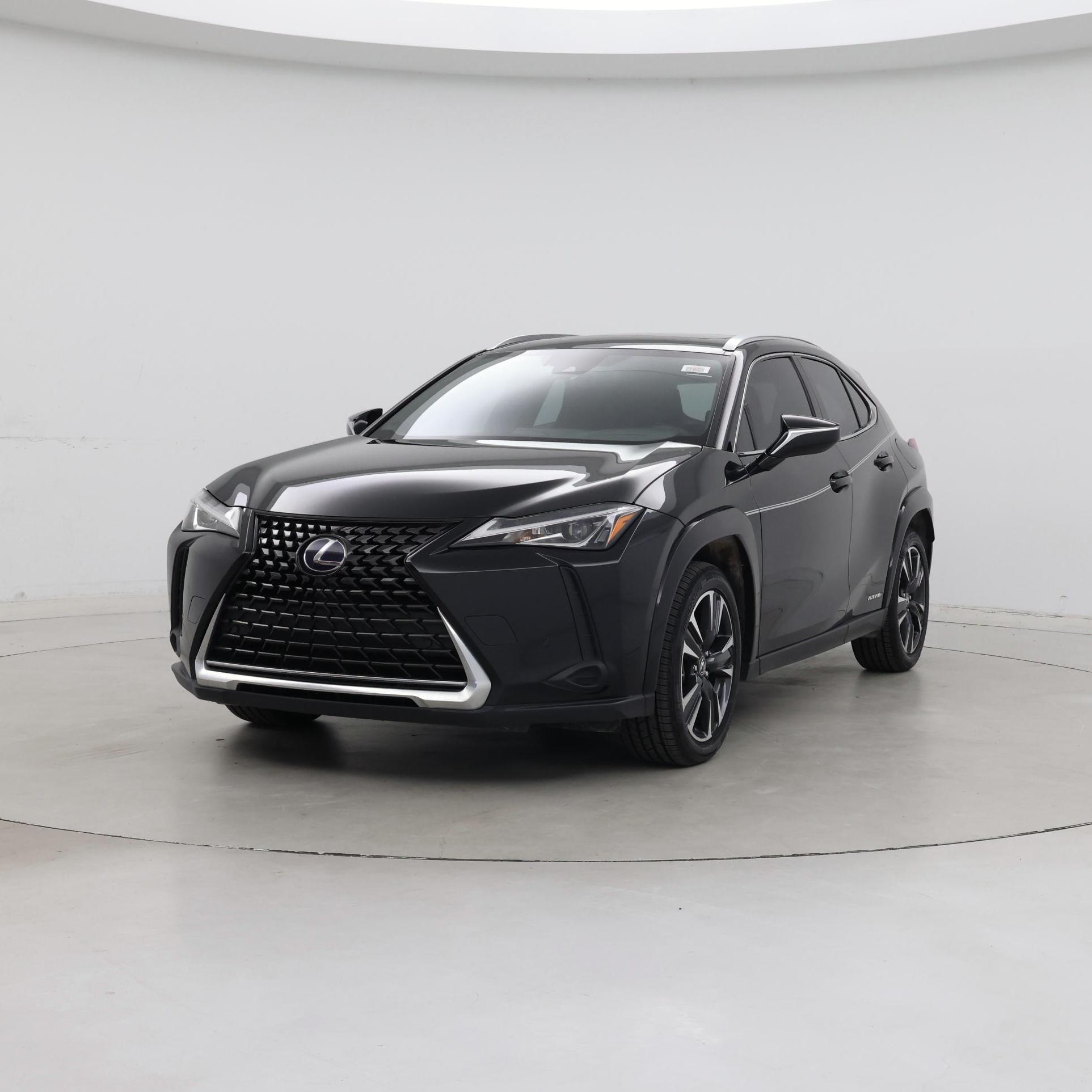 Thumbnail: 2022 Lexus UX - 4