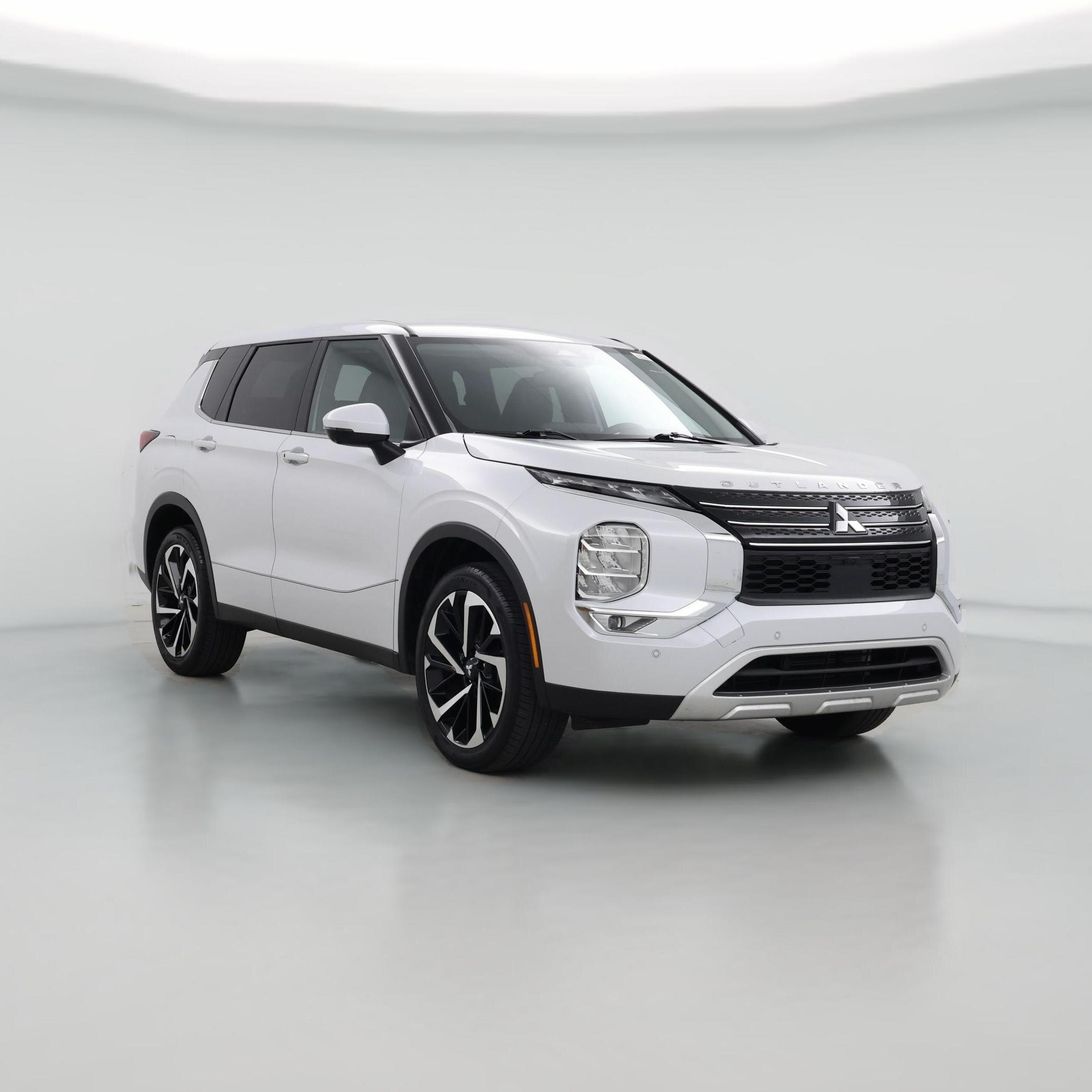 Thumbnail: 2024 Mitsubishi Outlander - 1