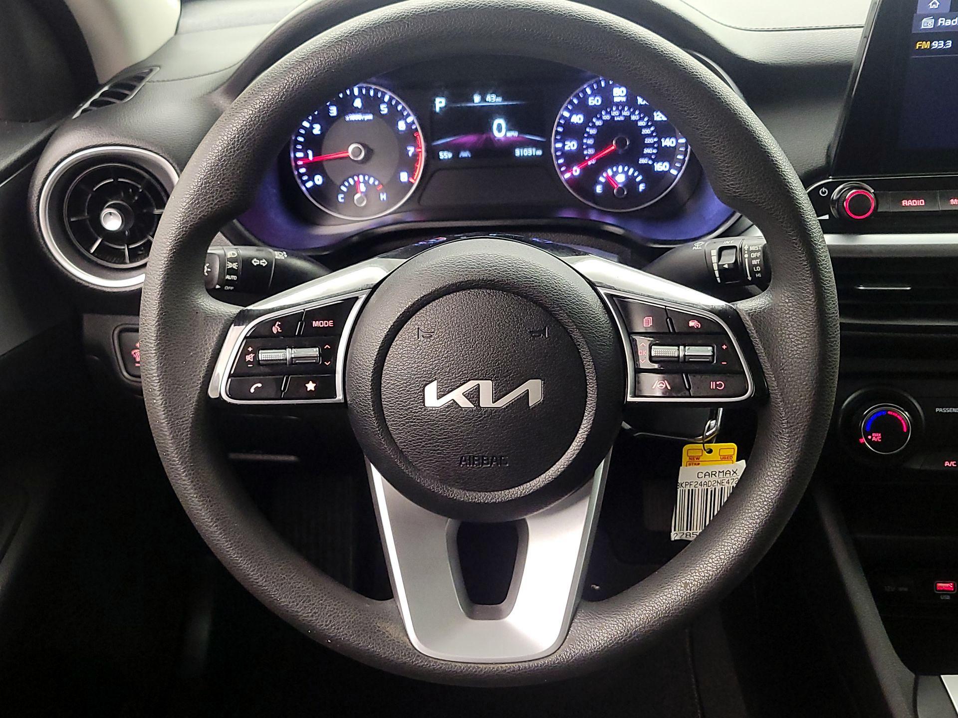 Thumbnail: 2022 Kia Forte - 10