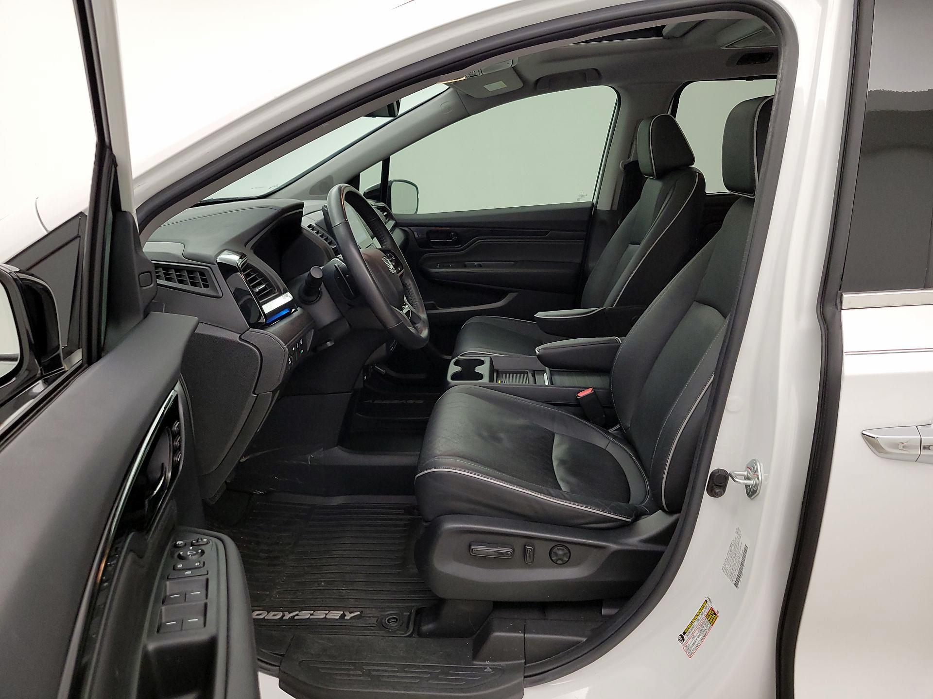 Thumbnail: 2023 Honda Odyssey - 11