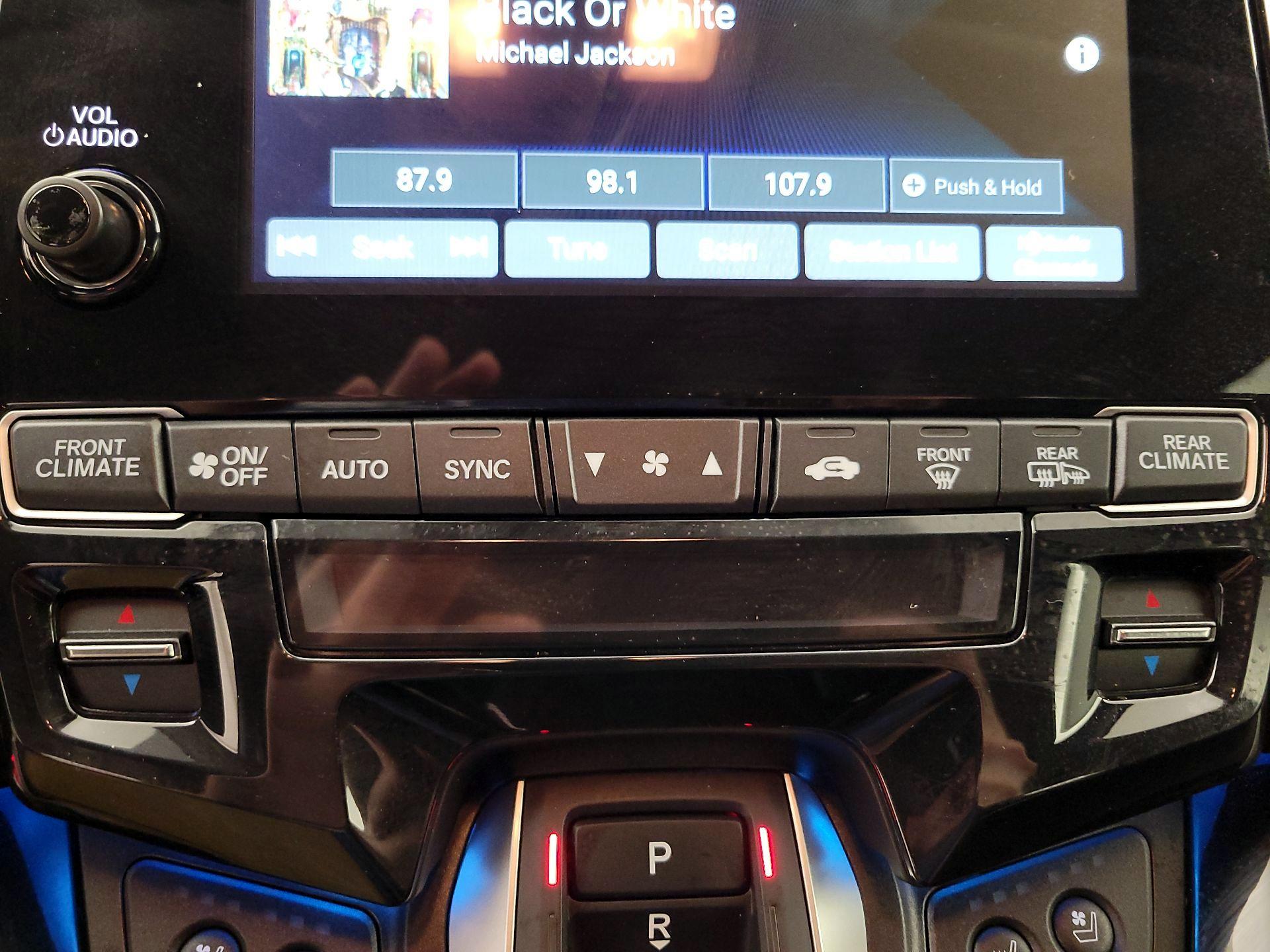 Thumbnail: 2023 Honda Odyssey - 17