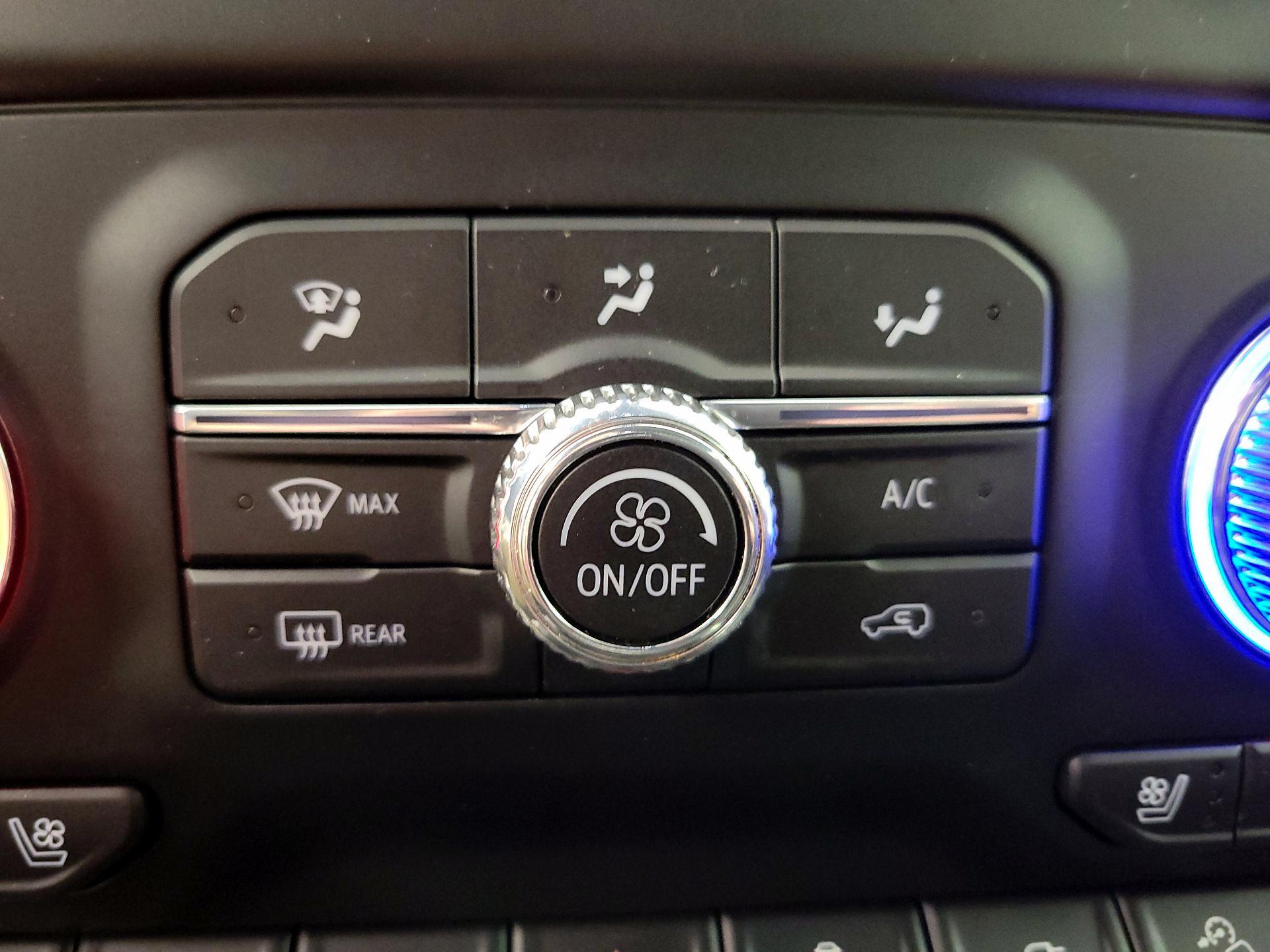 Thumbnail: 2022 GMC Sierra 1500 - 17