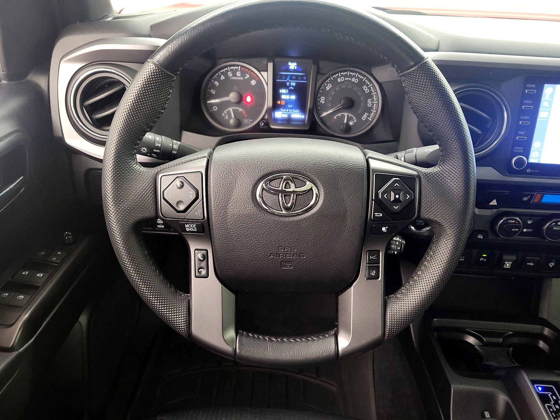 Thumbnail: 2021 Toyota Tacoma - 10