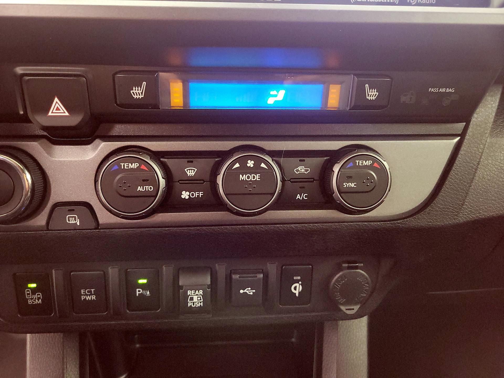 Thumbnail: 2021 Toyota Tacoma - 17