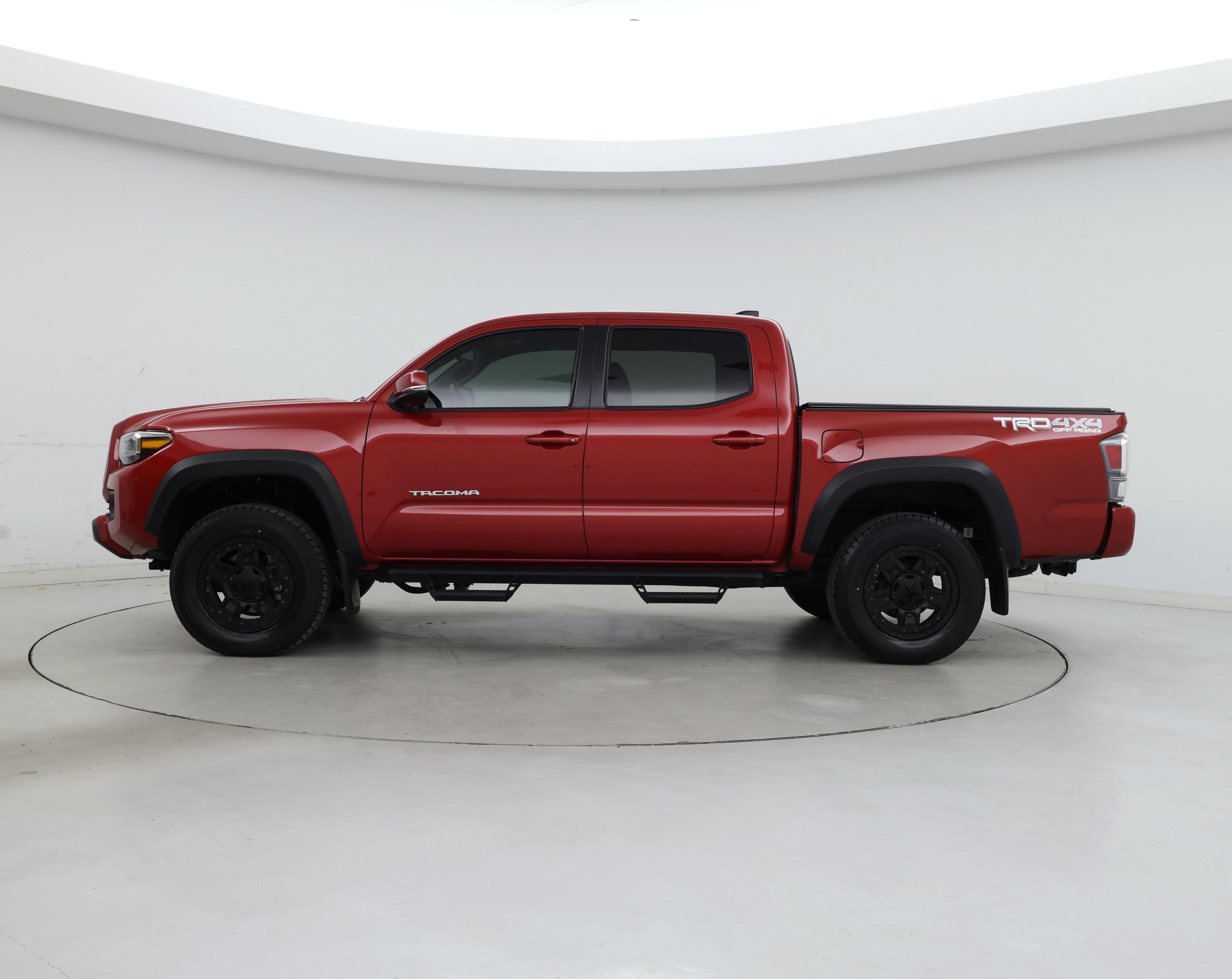Thumbnail: 2021 Toyota Tacoma - 3