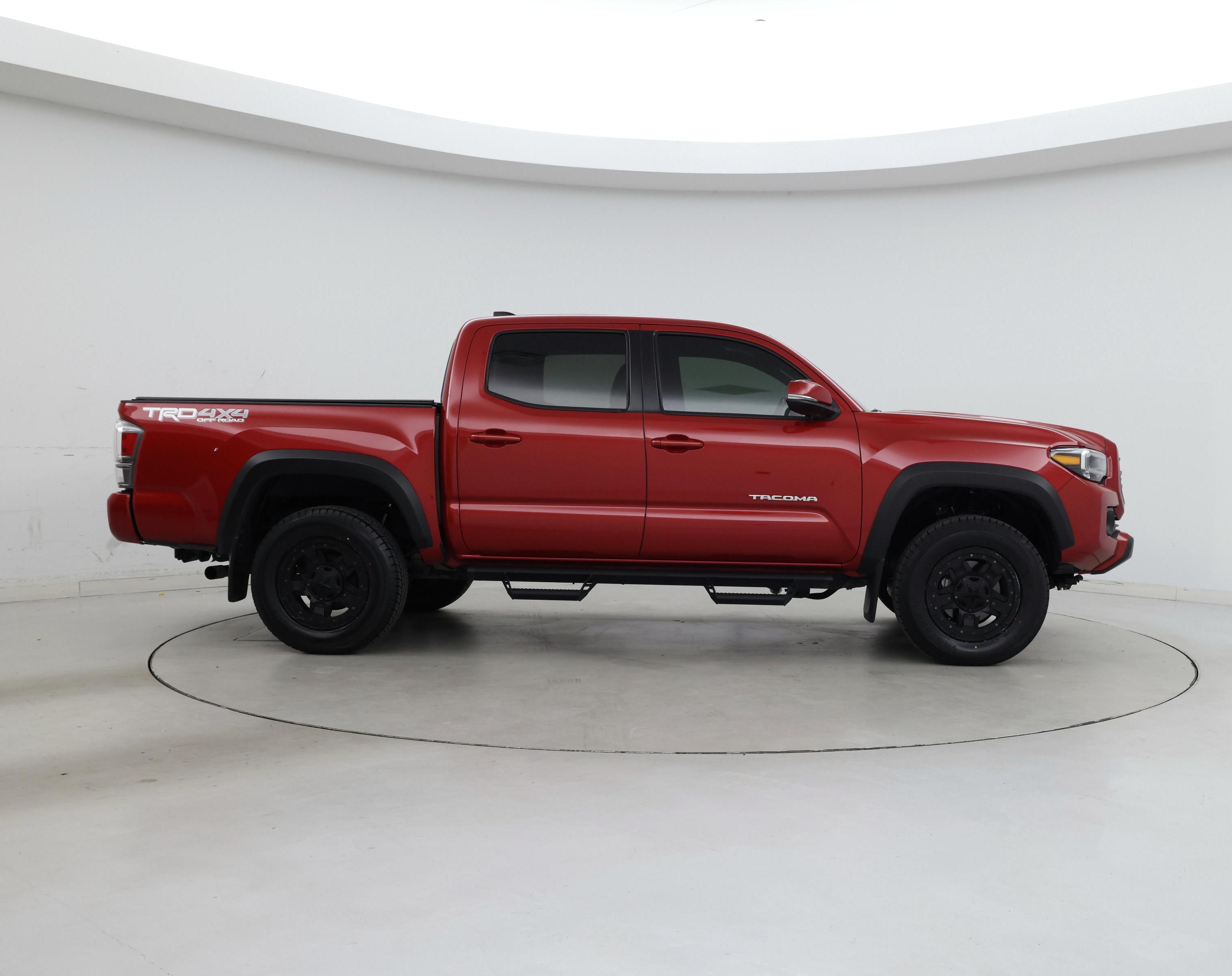 Thumbnail: 2021 Toyota Tacoma - 7