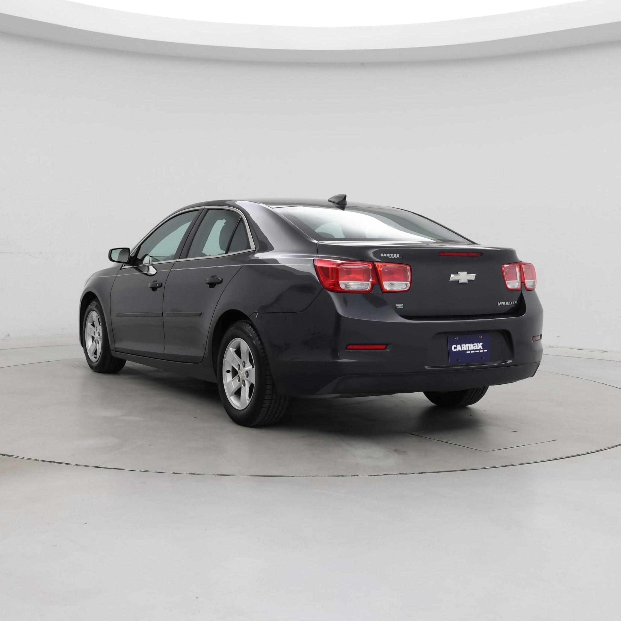 Thumbnail: 2015 Chevrolet Malibu - 2