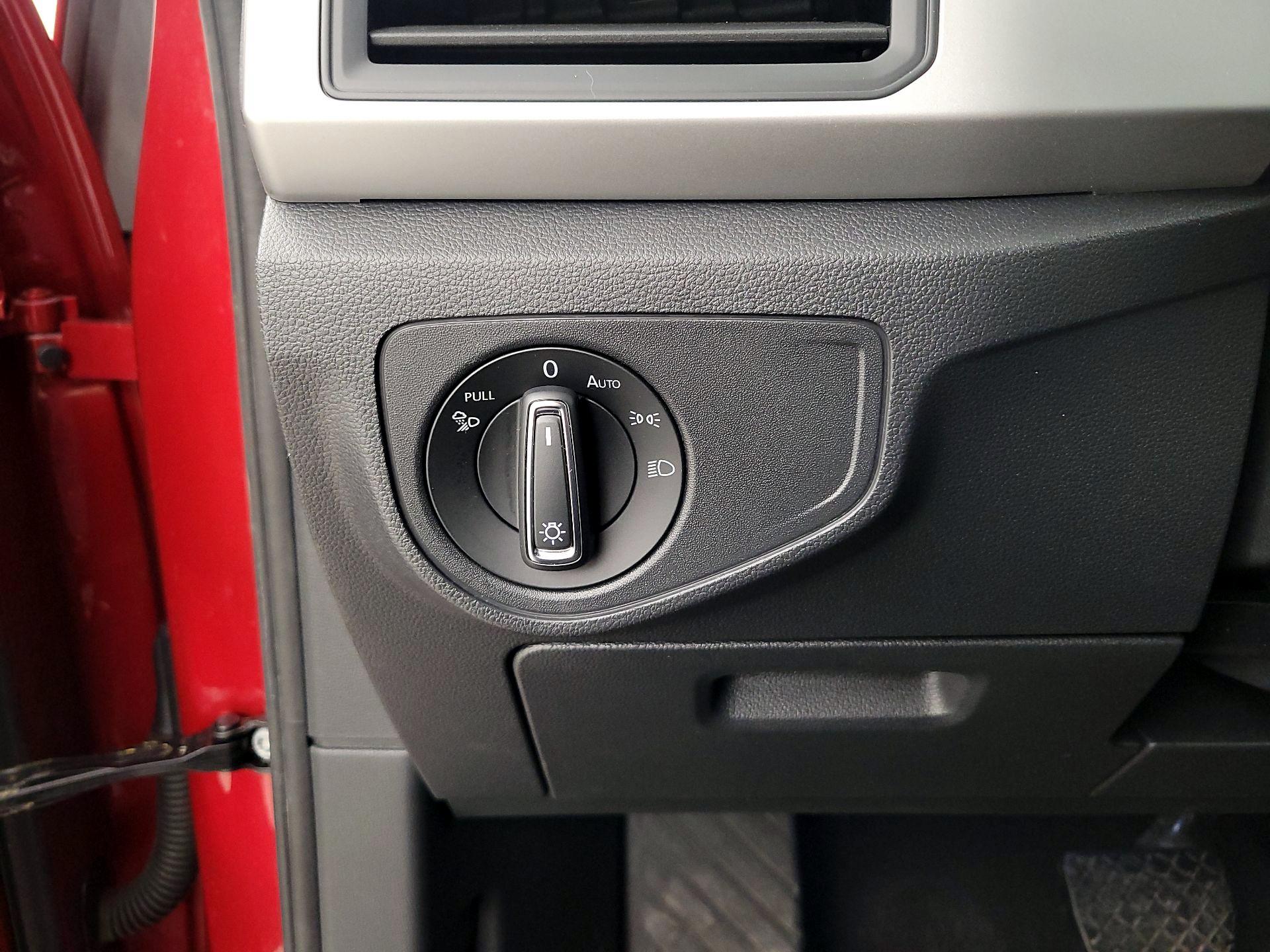 Thumbnail: 2021 Volkswagen Atlas - 13