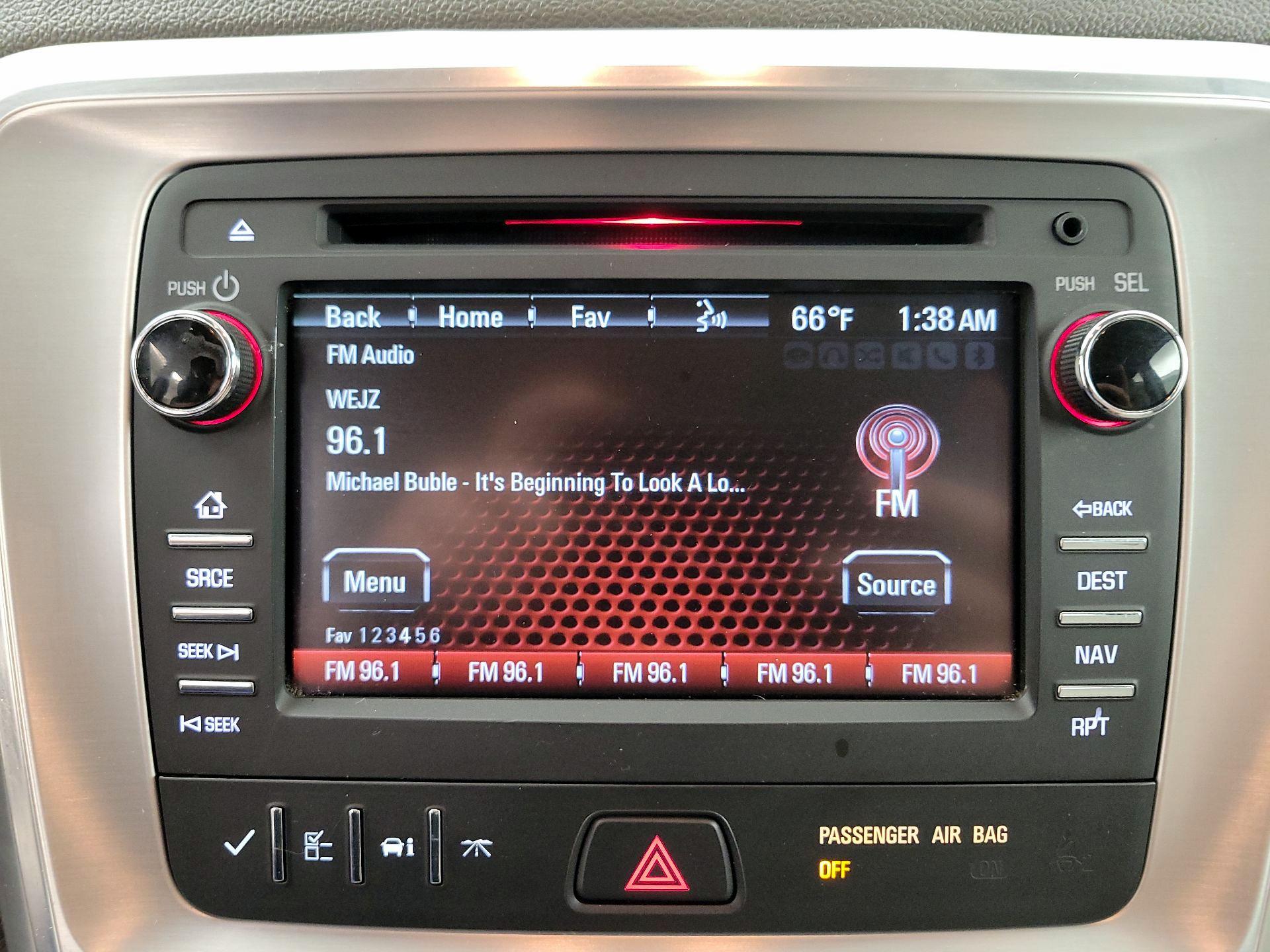 Thumbnail: 2016 GMC Acadia - 15