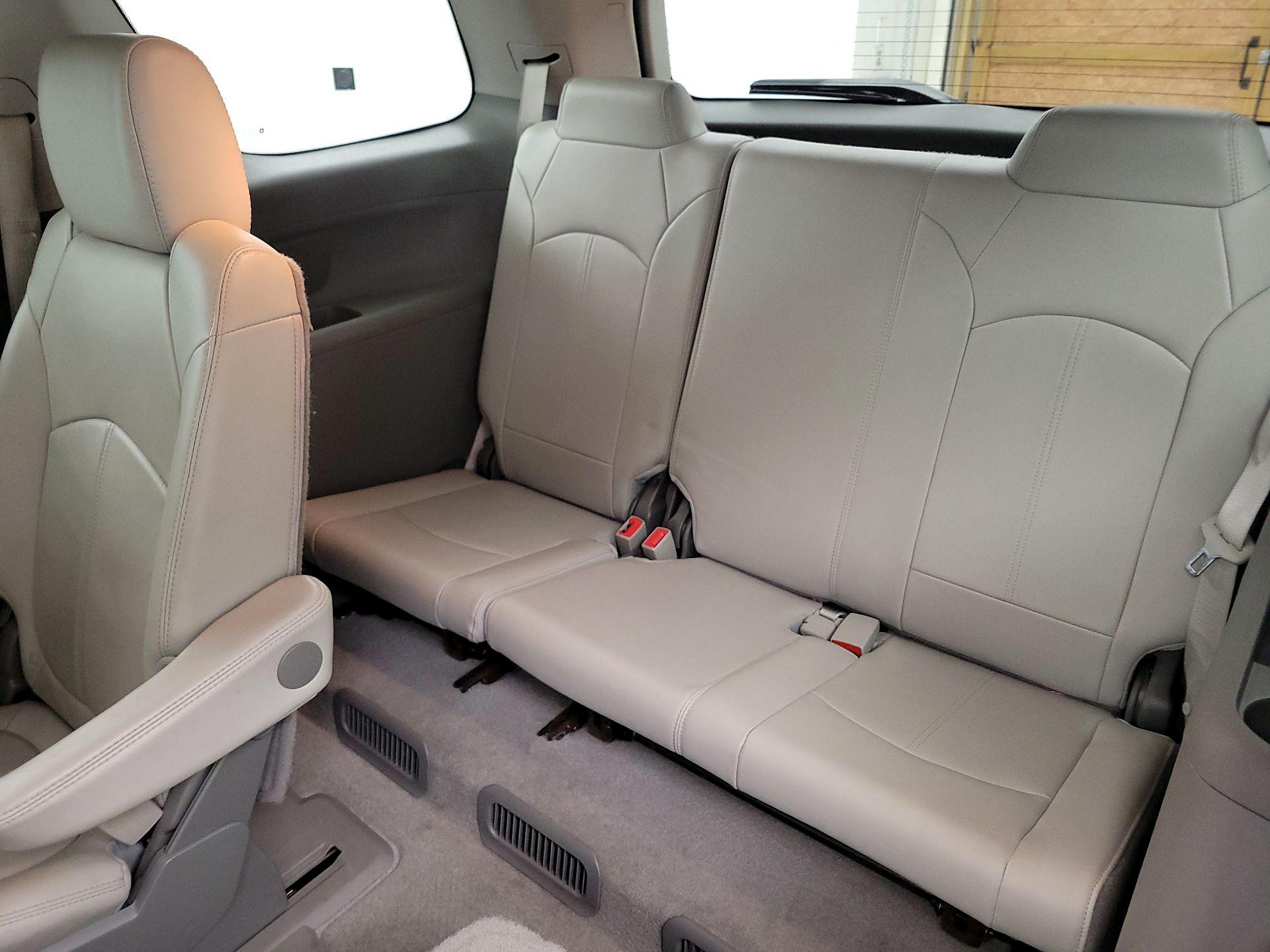 Thumbnail: 2016 GMC Acadia - 20