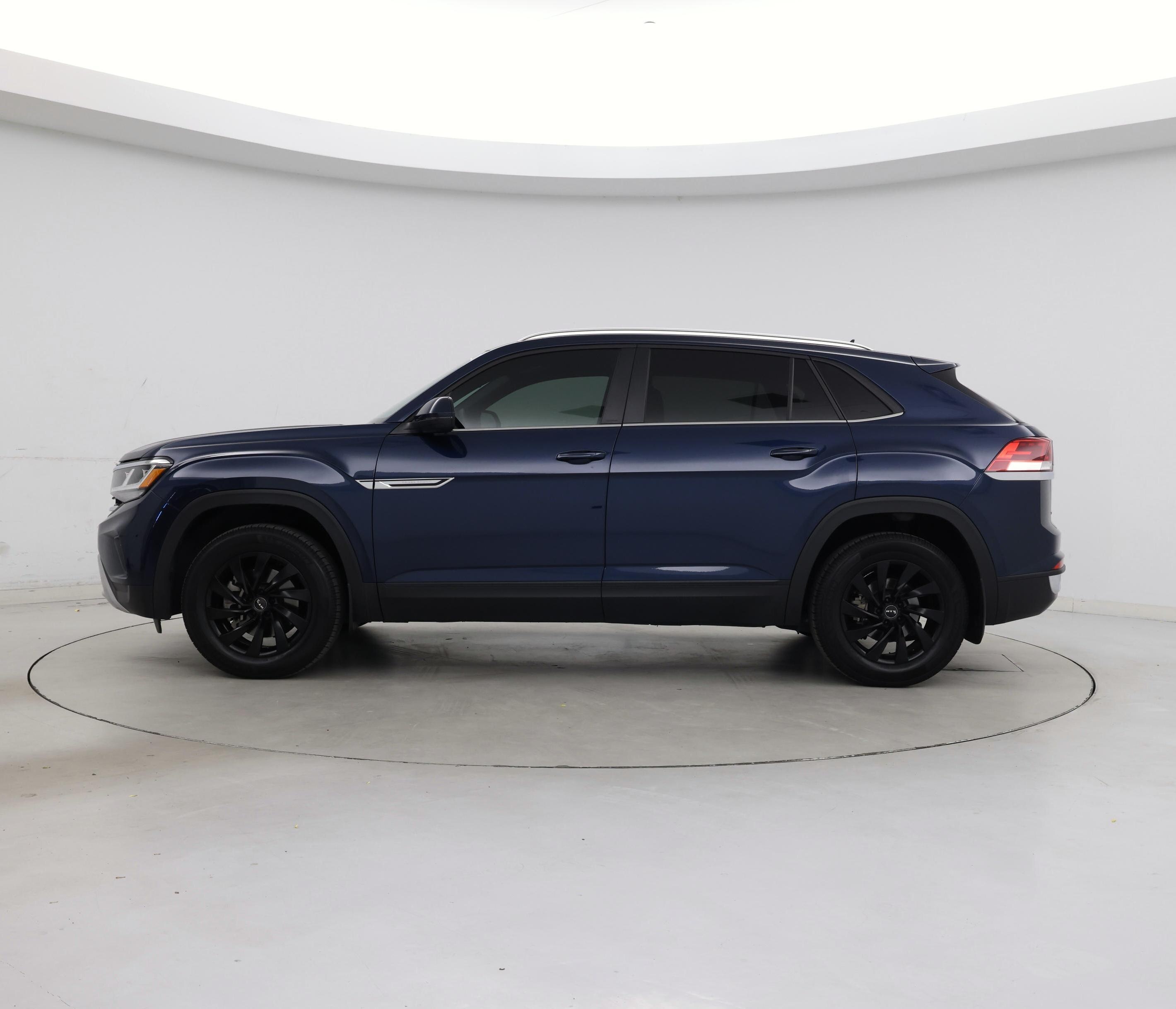 Thumbnail: 2023 Volkswagen Atlas - 3