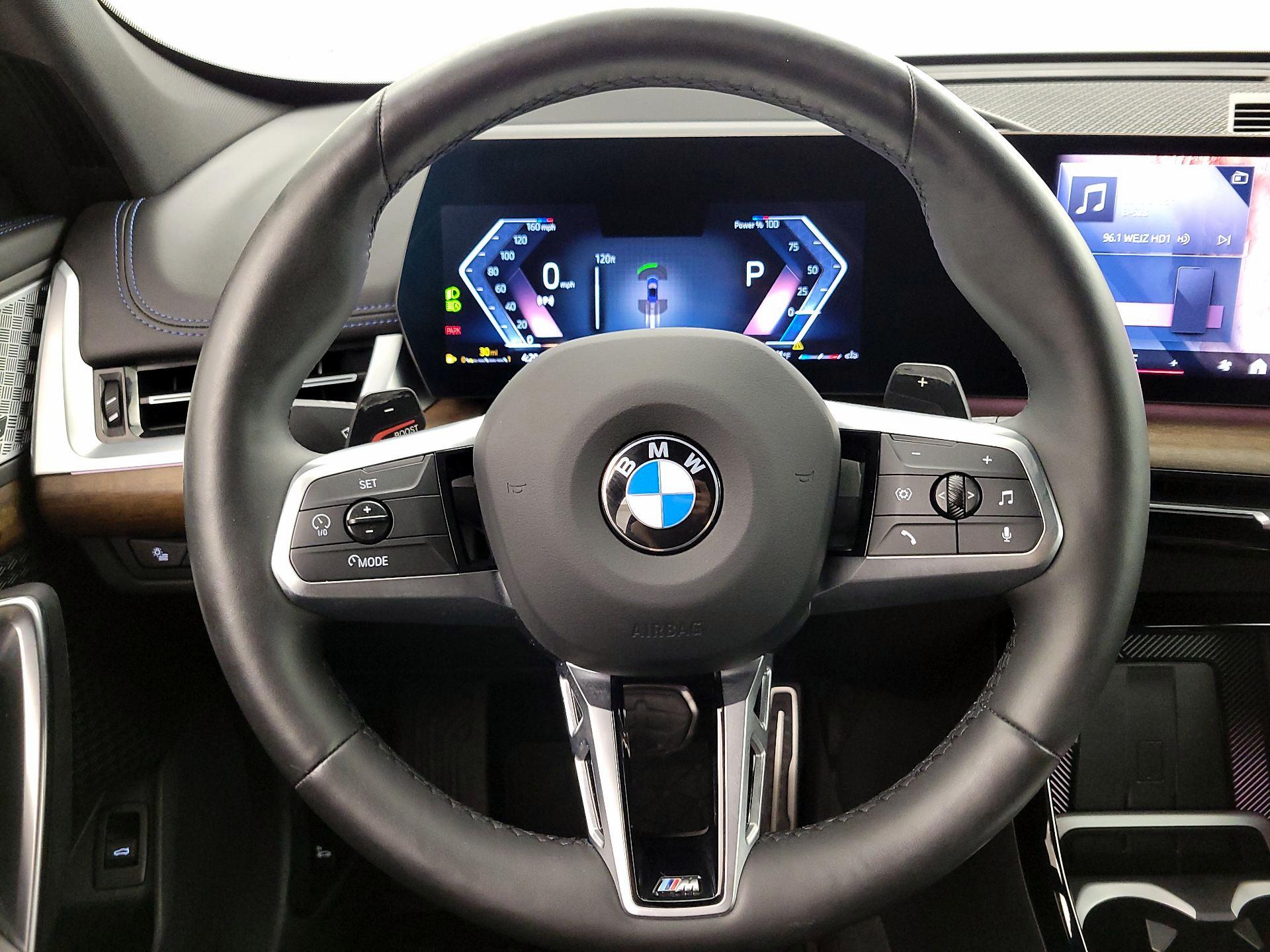 Thumbnail: 2024 BMW X1 - 10