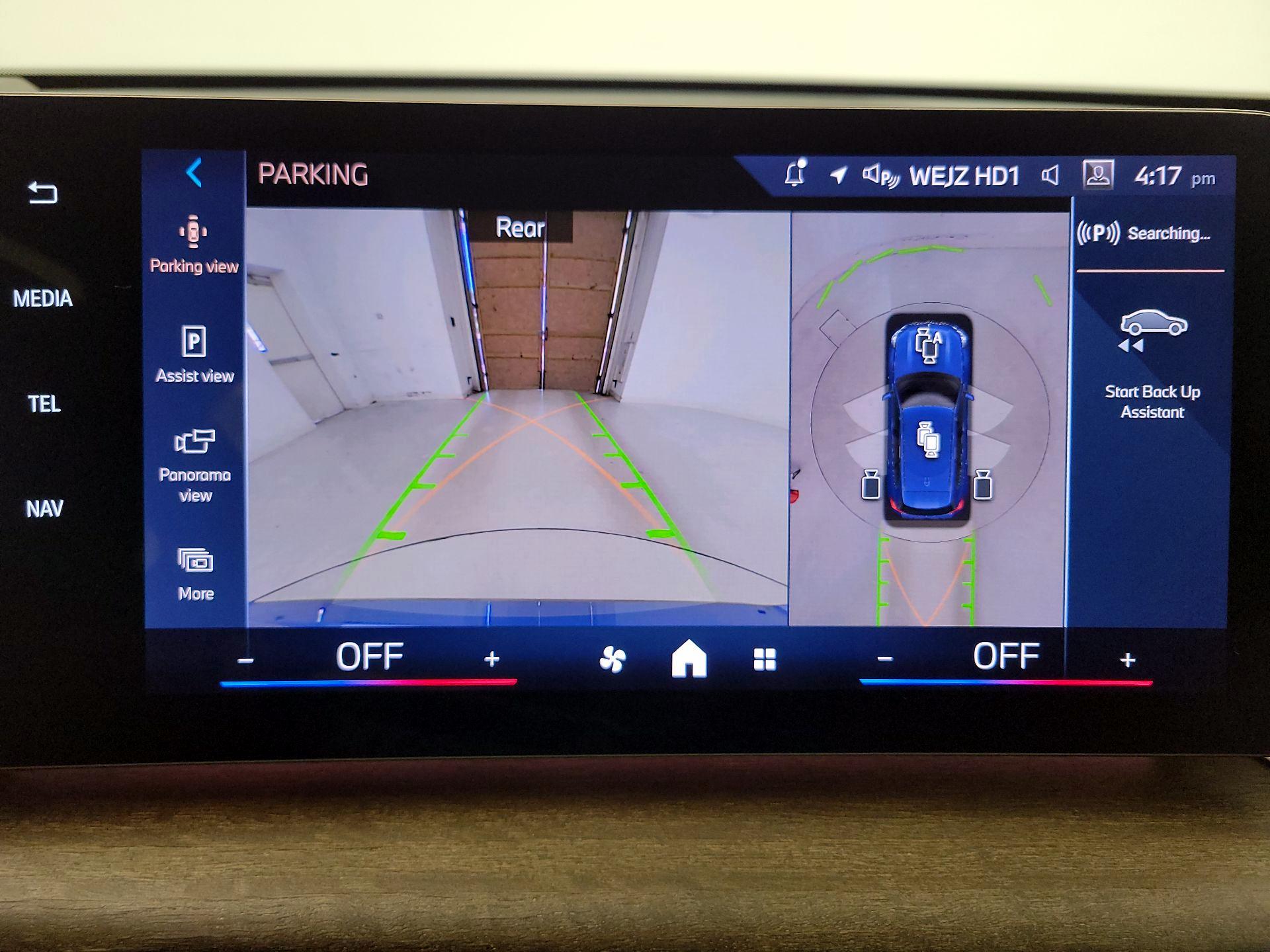 Thumbnail: 2024 BMW X1 - 14