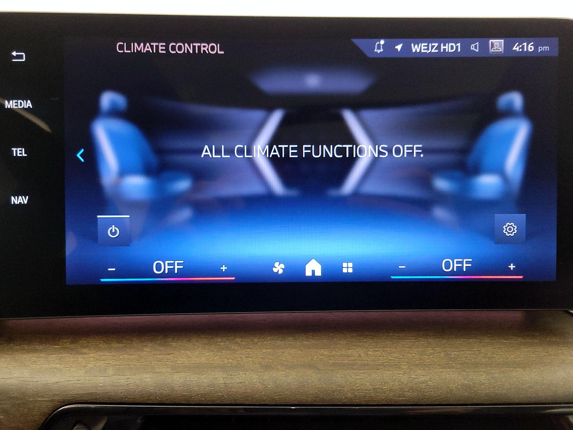 Thumbnail: 2024 BMW X1 - 16