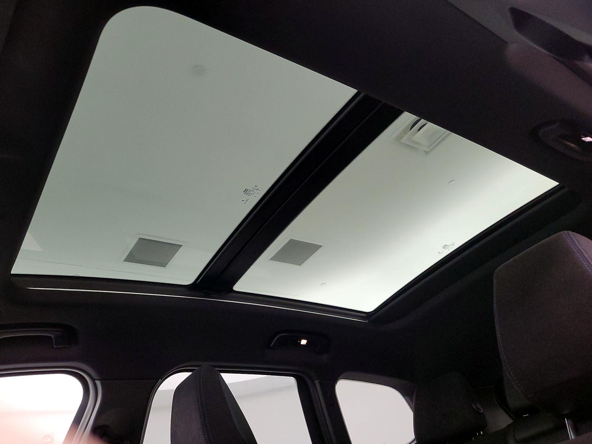 Thumbnail: 2024 BMW X1 - 19