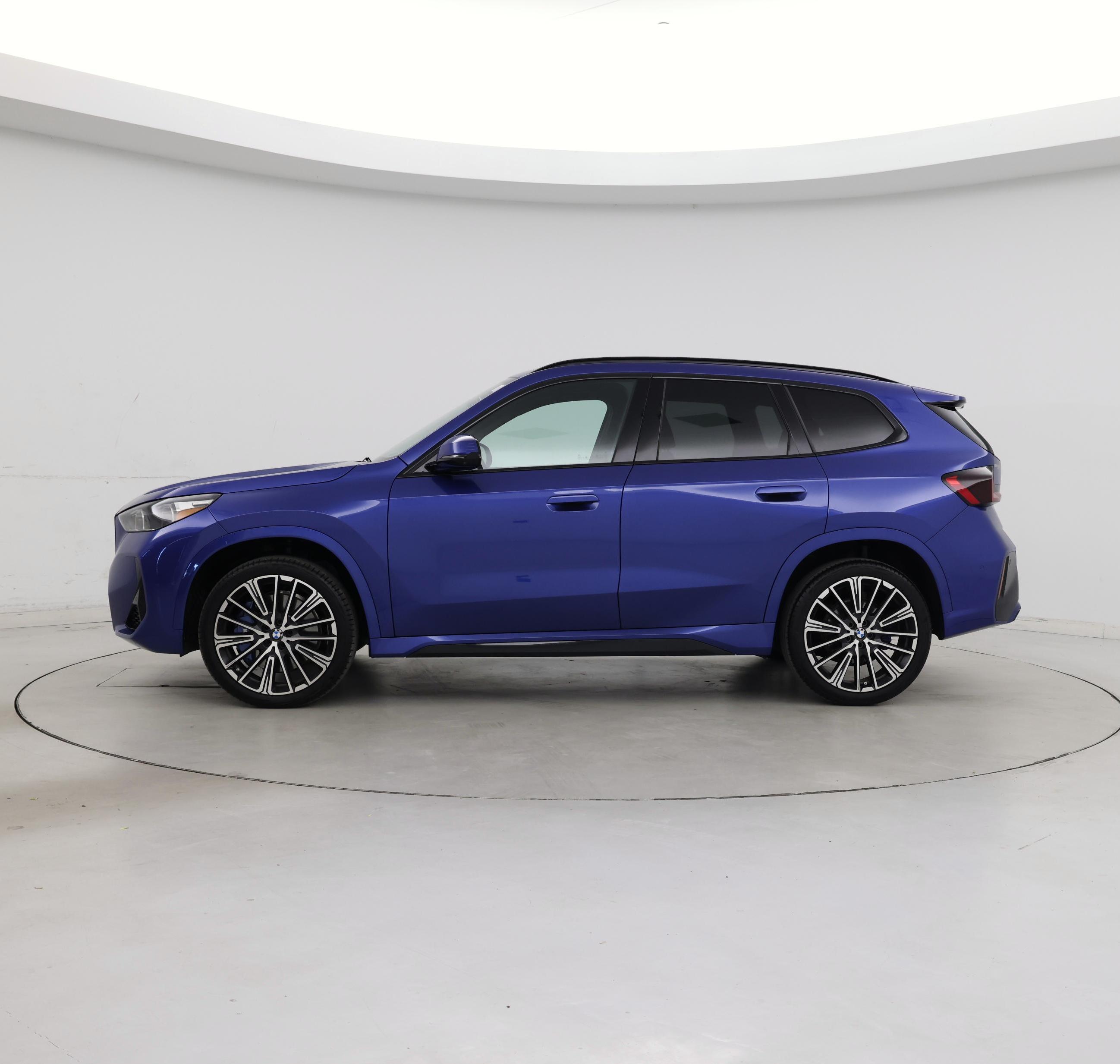 Thumbnail: 2024 BMW X1 - 3