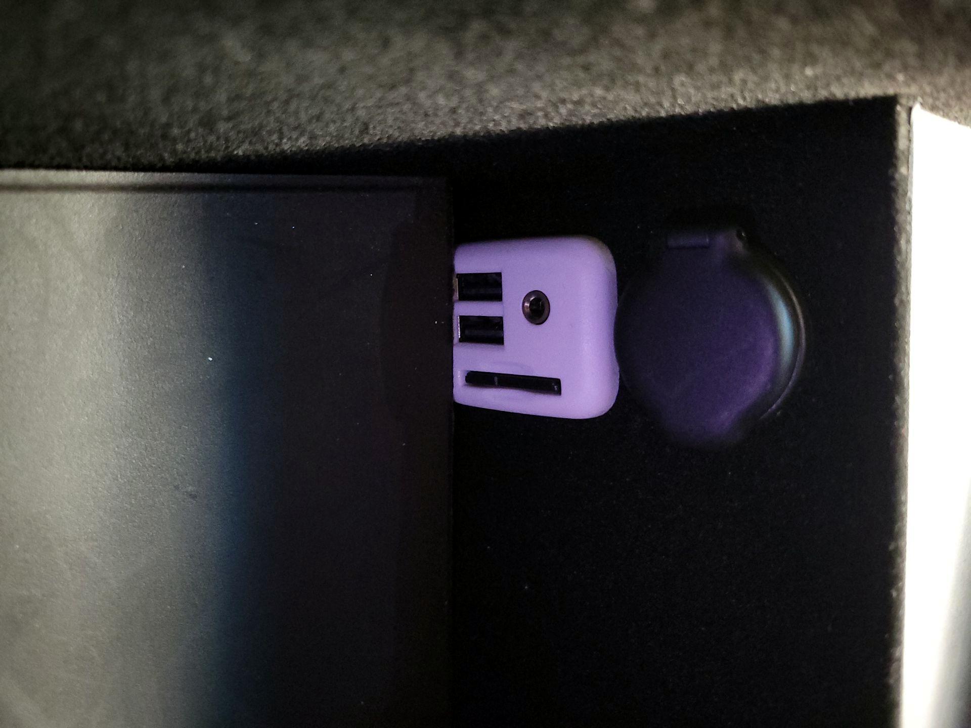 Thumbnail: 2018 Cadillac CTS - 18