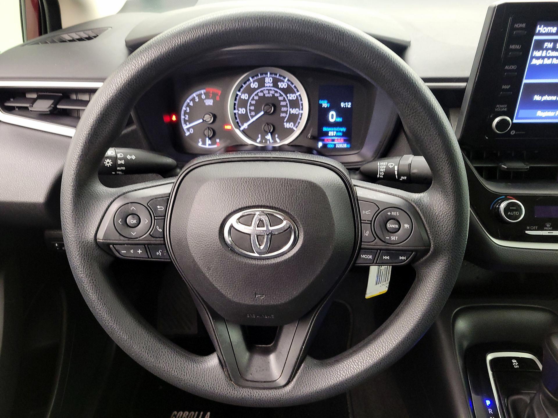 Thumbnail: 2022 Toyota Corolla - 10