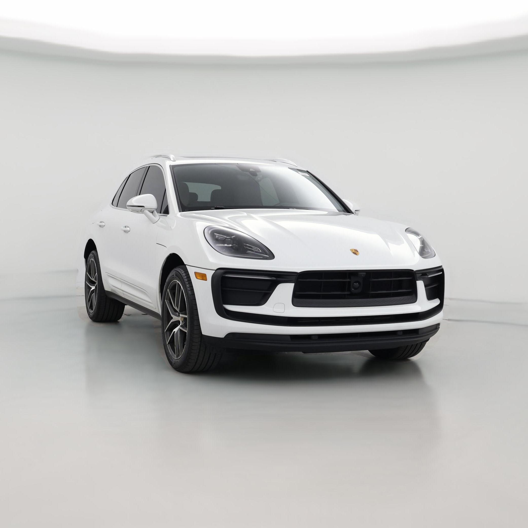 Thumbnail: 2023 Porsche Macan - 1