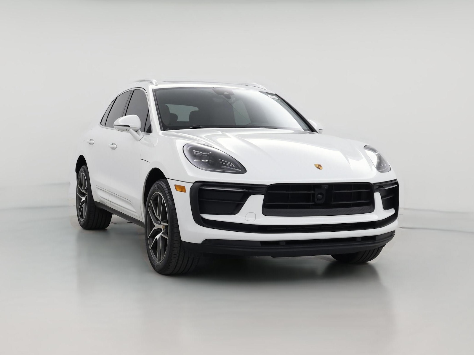 2023 Porsche Macan T