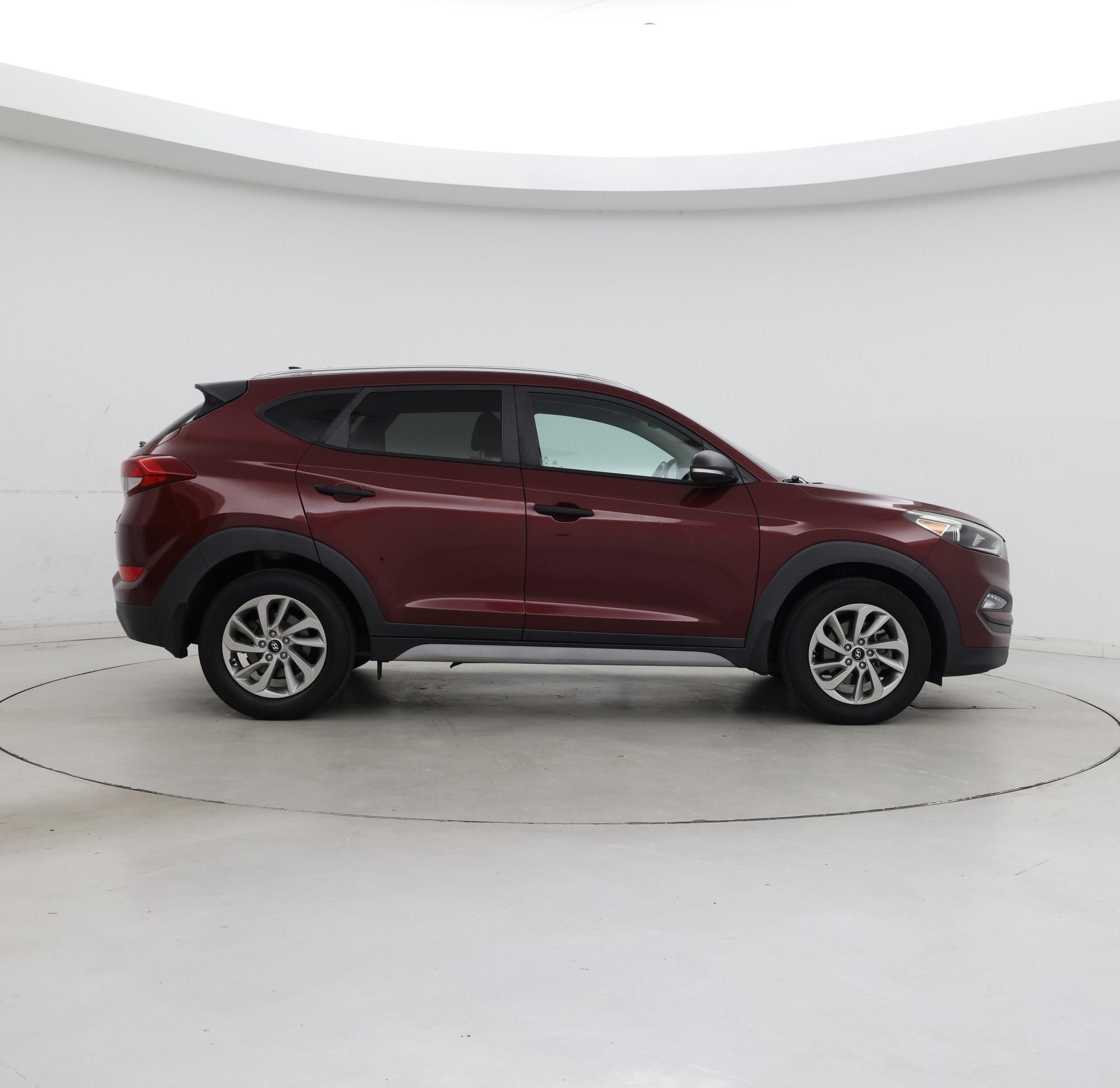 Thumbnail: 2017 Hyundai Tucson - 7