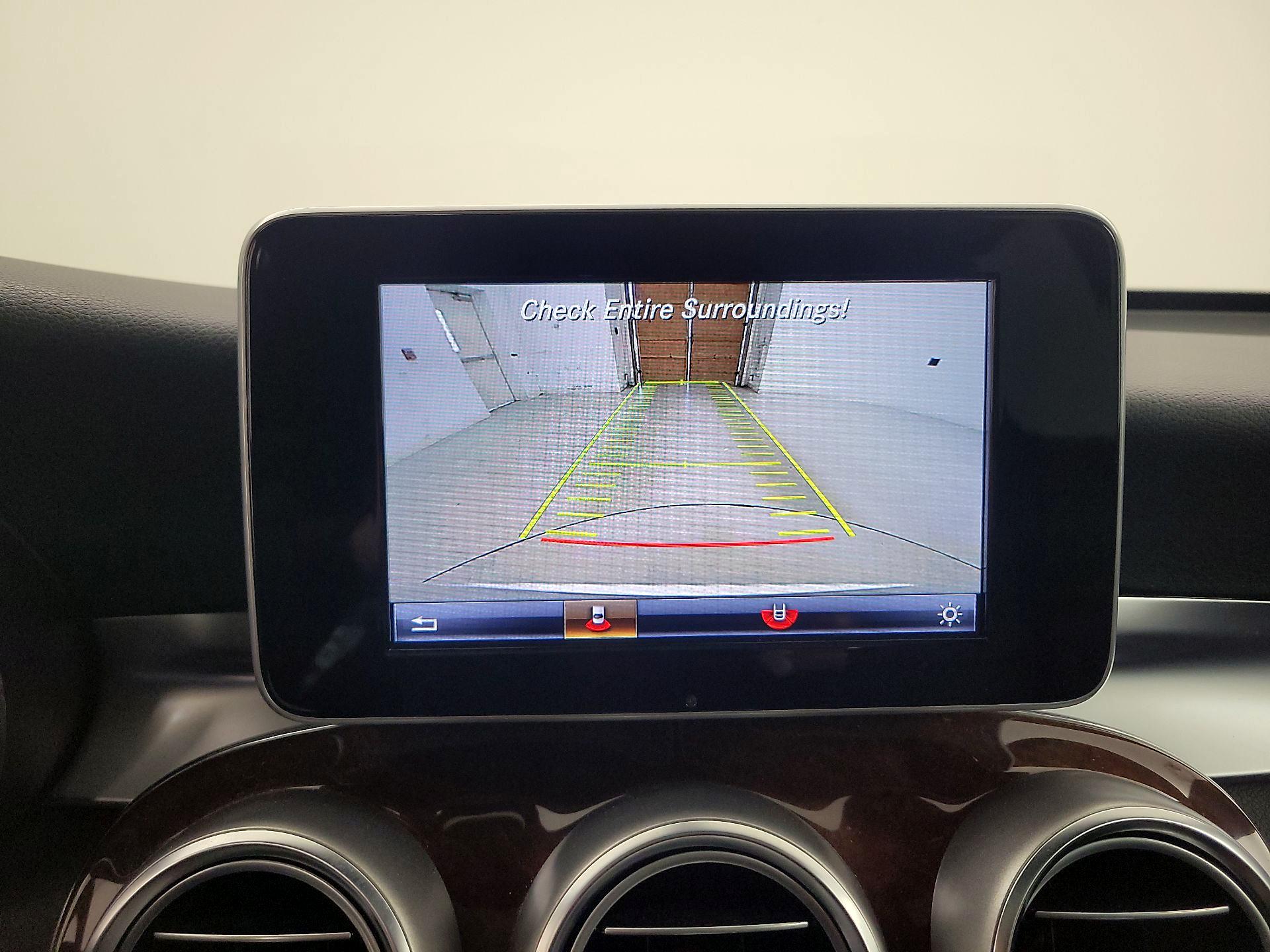 Thumbnail: 2018 Mercedes-Benz GLC - 14