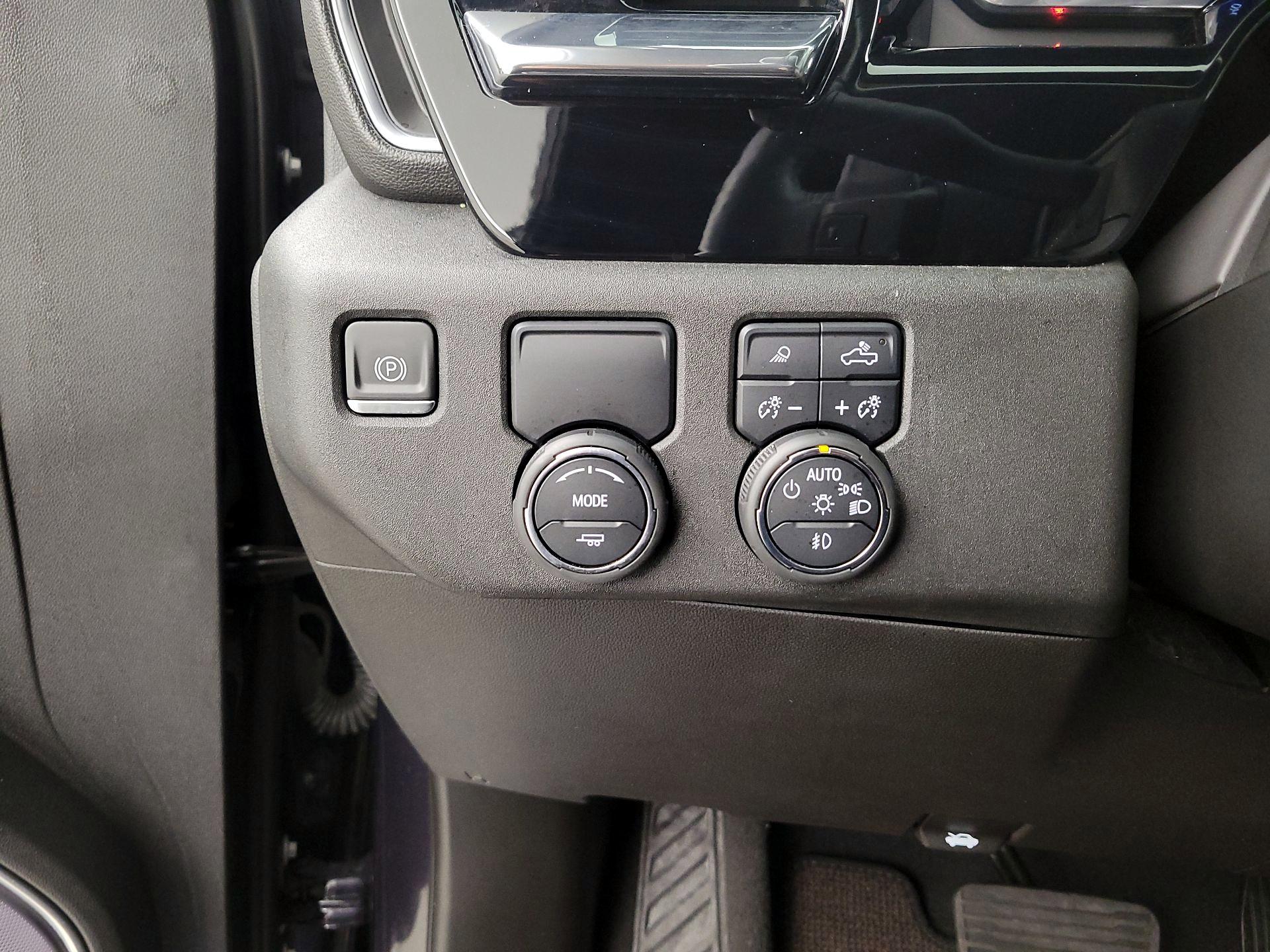 Thumbnail: 2023 Chevrolet Silverado 1500 - 13